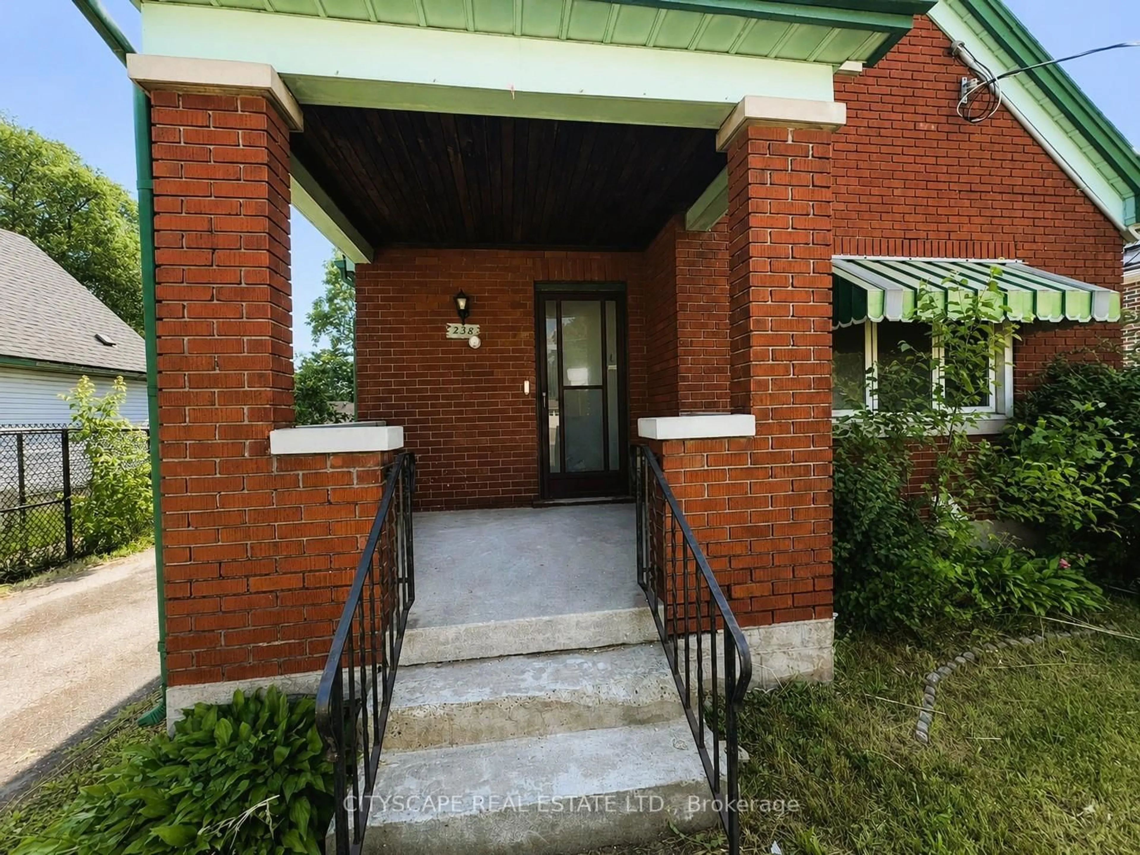 Unknown for 238 Lancaster St, Kitchener Ontario N2H 4V1