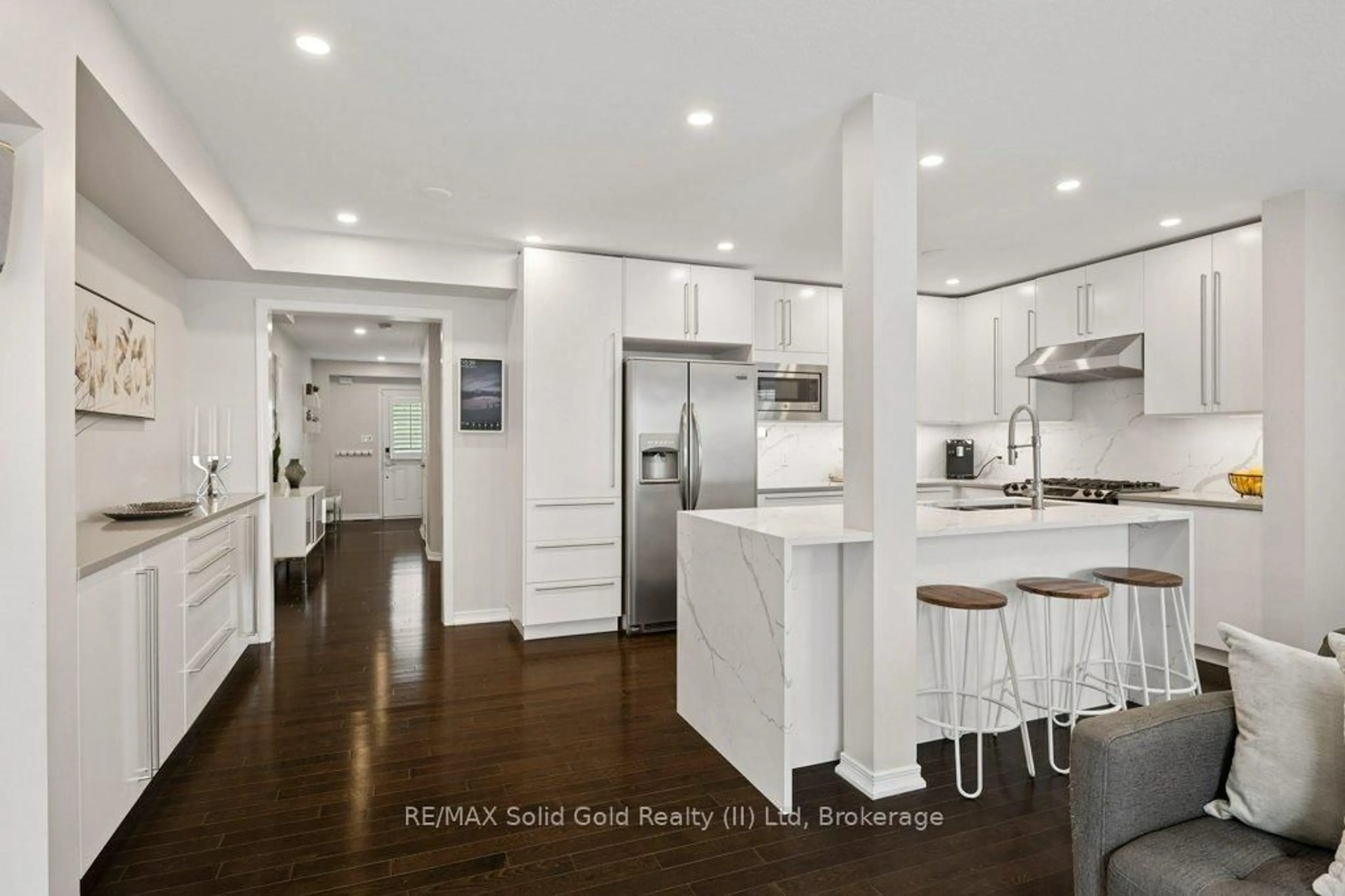 Open concept kitchen, unknown for 172 Norwich Rd, Woolwich Ontario N0B 1M0