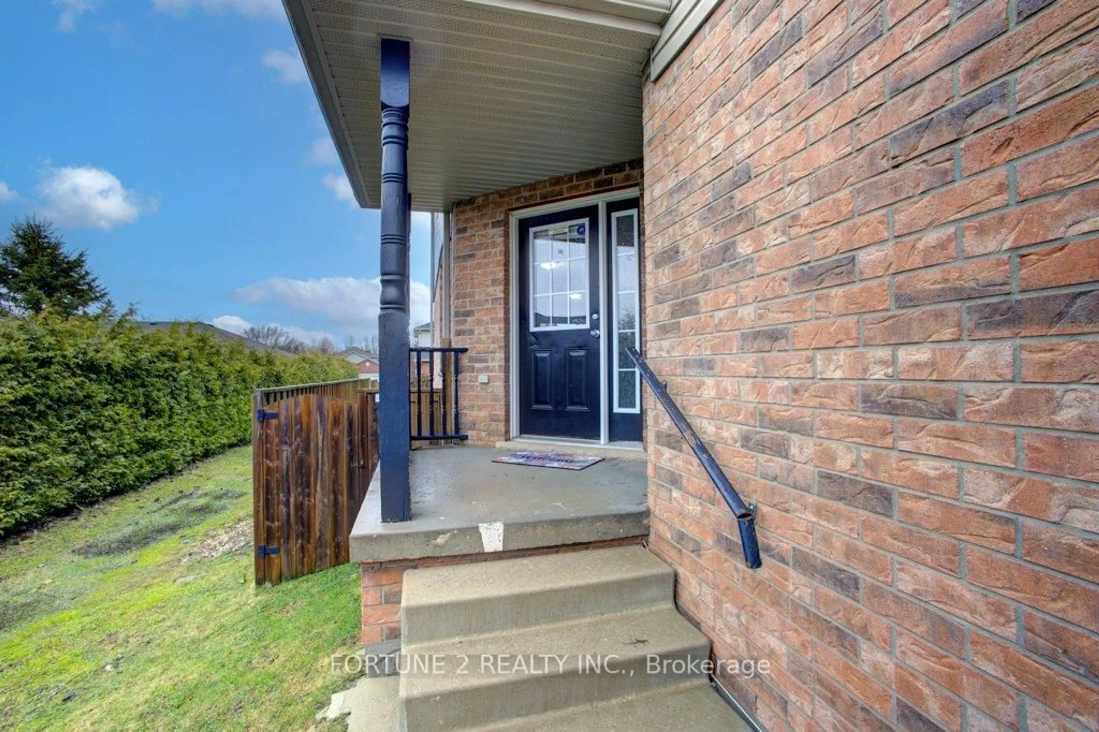 Unknown for 455 Danby St, North Perth Ontario N4W 0A5