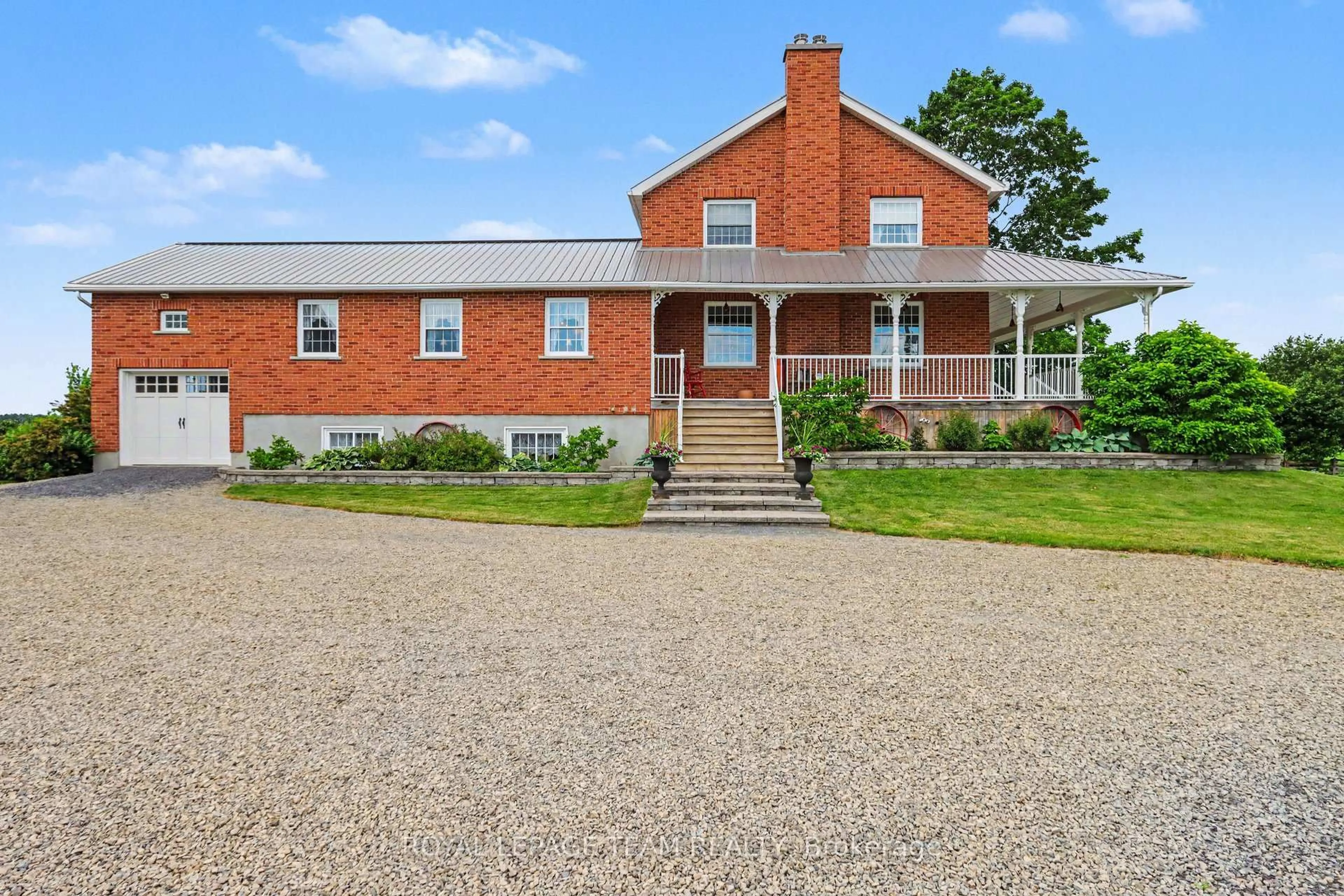 Home with brick exterior material, building for 10546 Broken Second Rd, South Dundas Ontario K0E 1K0