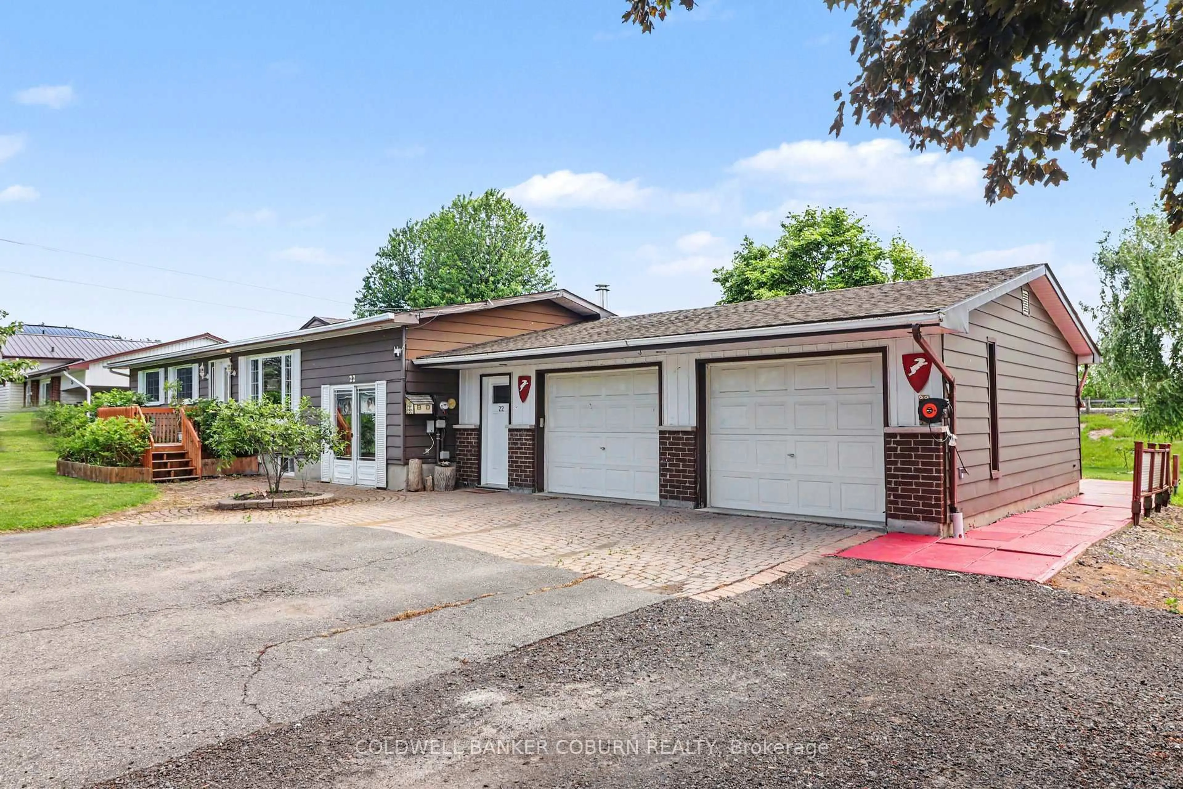 Unknown for 22 Thompson Rd, North Dundas Ontario K0C 1H0