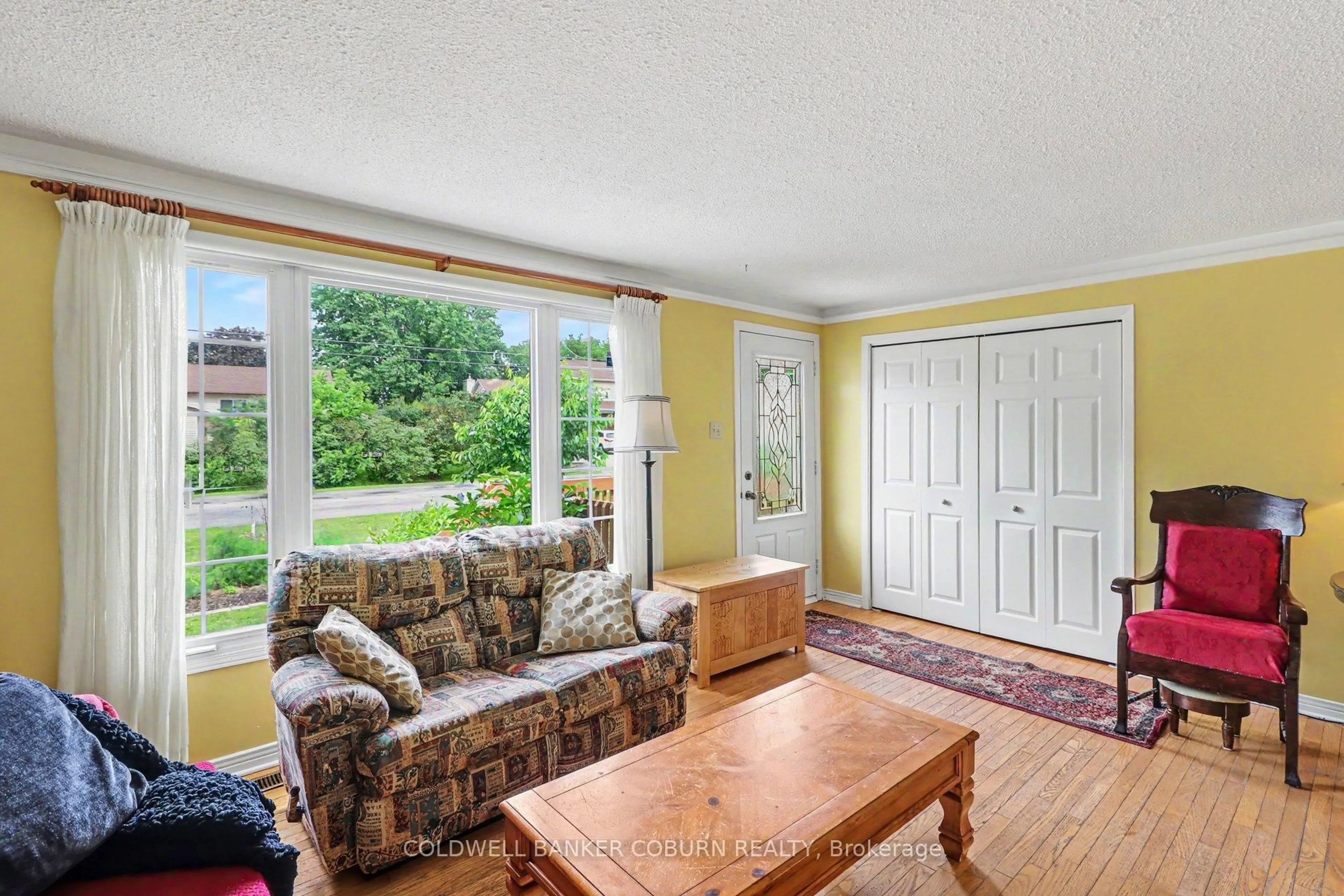 Living room with furniture, unknown for 22 Thompson Rd, North Dundas Ontario K0C 1H0