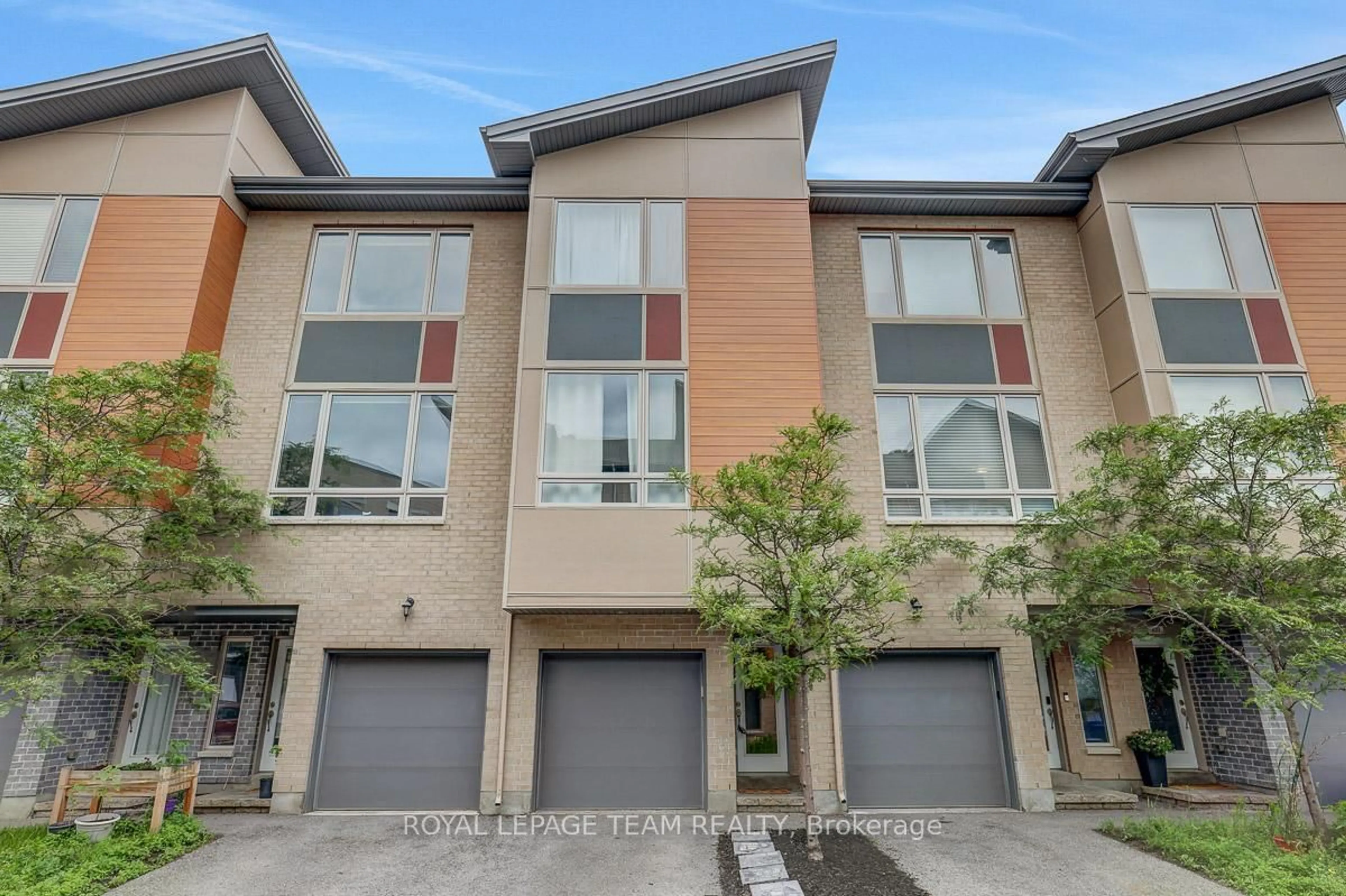Unknown for 806 Terravita Private, Ottawa Ontario K1V 2R9