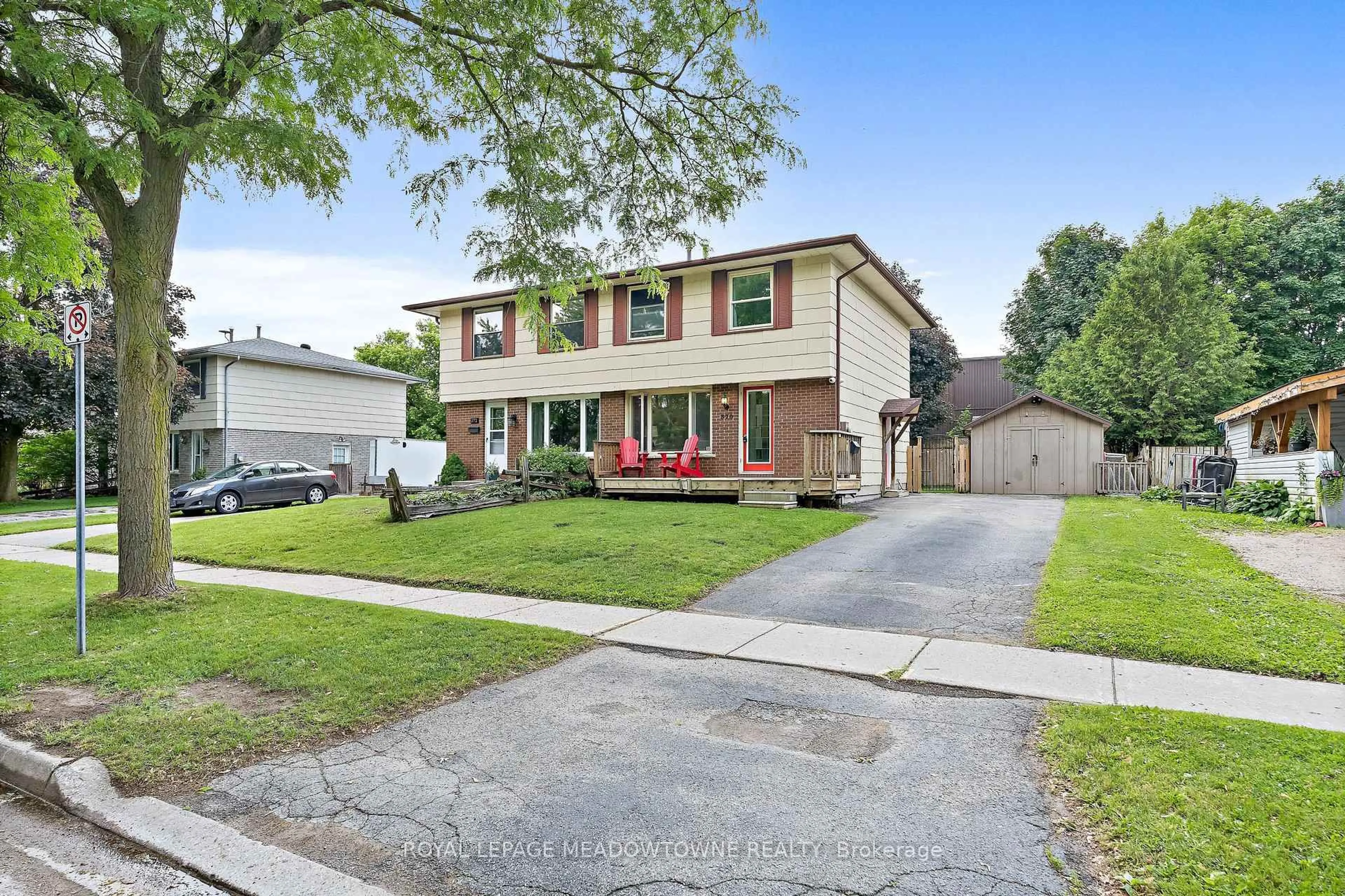 Home with brick exterior material, street for 370 Argyll St, Centre Wellington Ontario N1M 2Y3