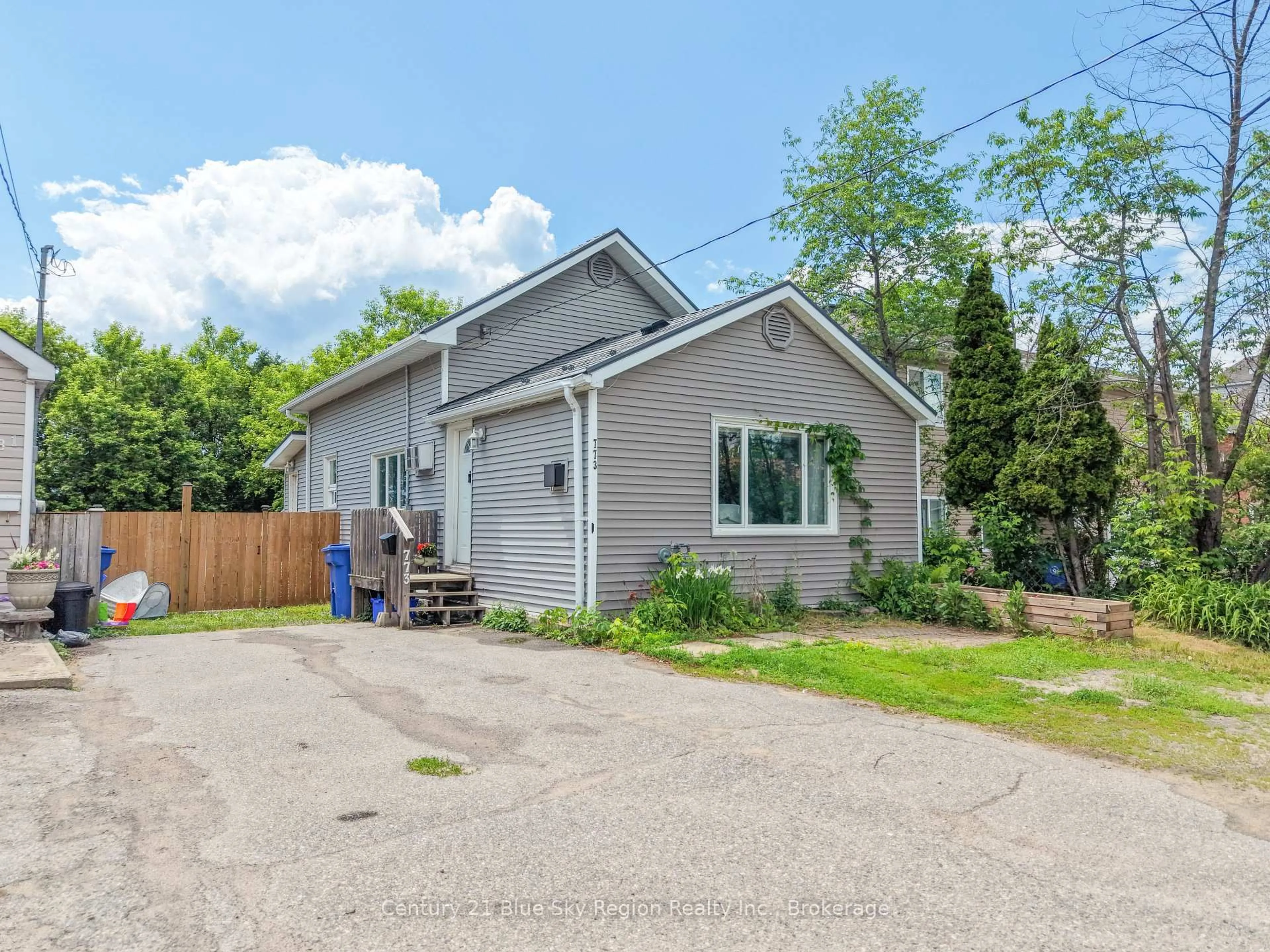 Unknown for 773 Worthington St, North Bay Ontario P1B 1J1