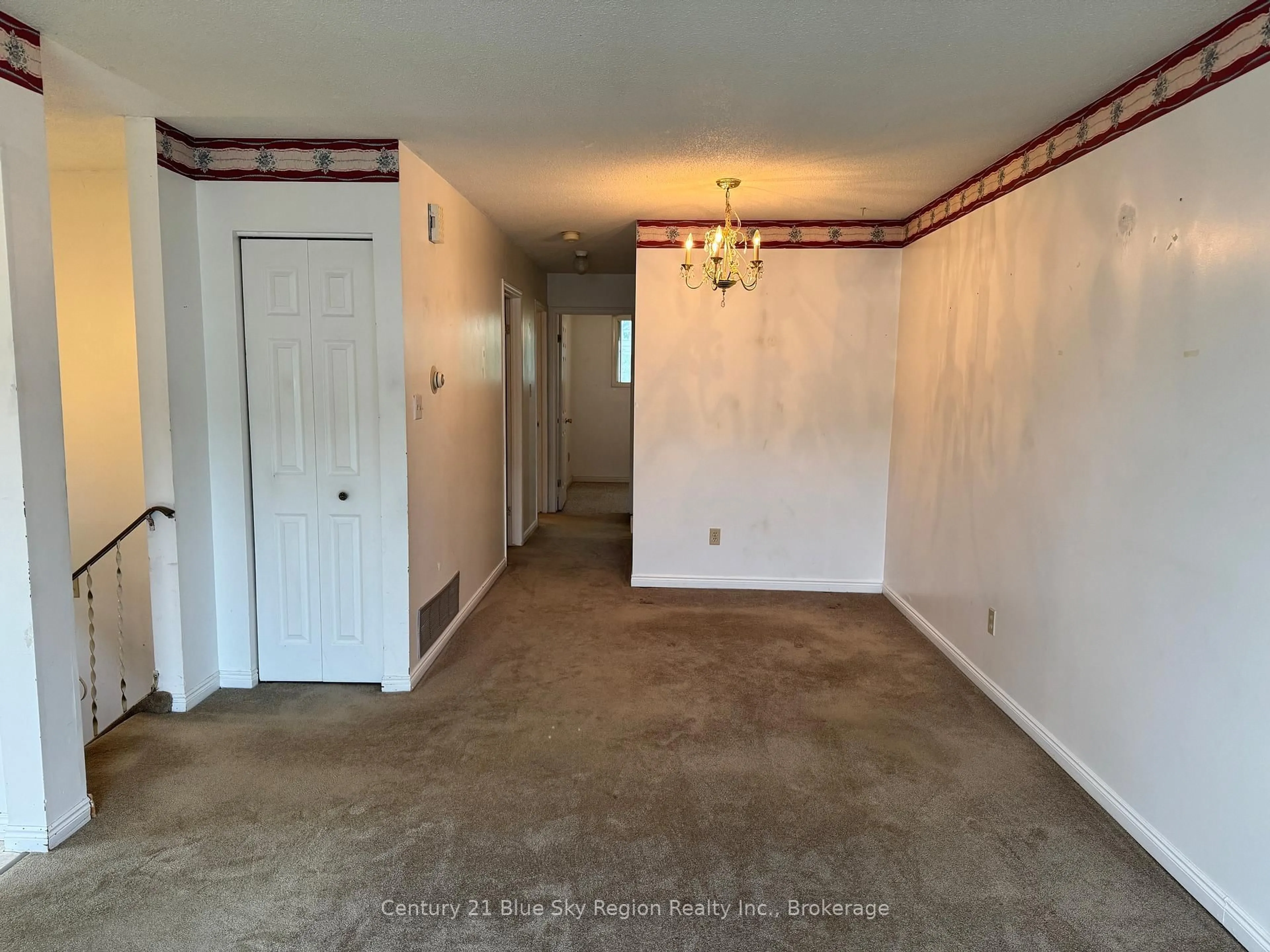 A pic of a room for 34 McGibbon St, North Bay Ontario P1B 8R6