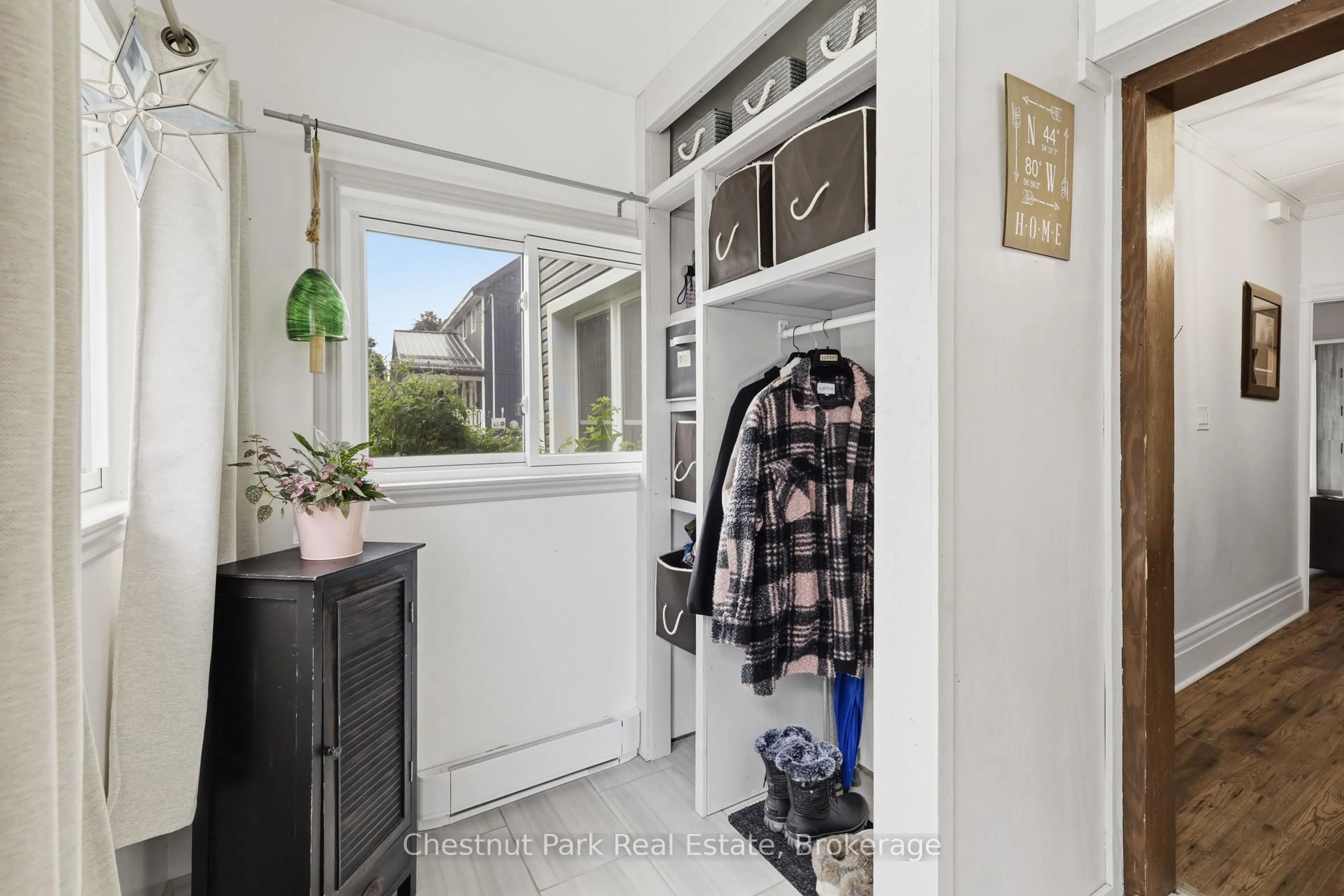 Unknown for 1670 3rd Ave, Owen Sound Ontario N4K 4R4