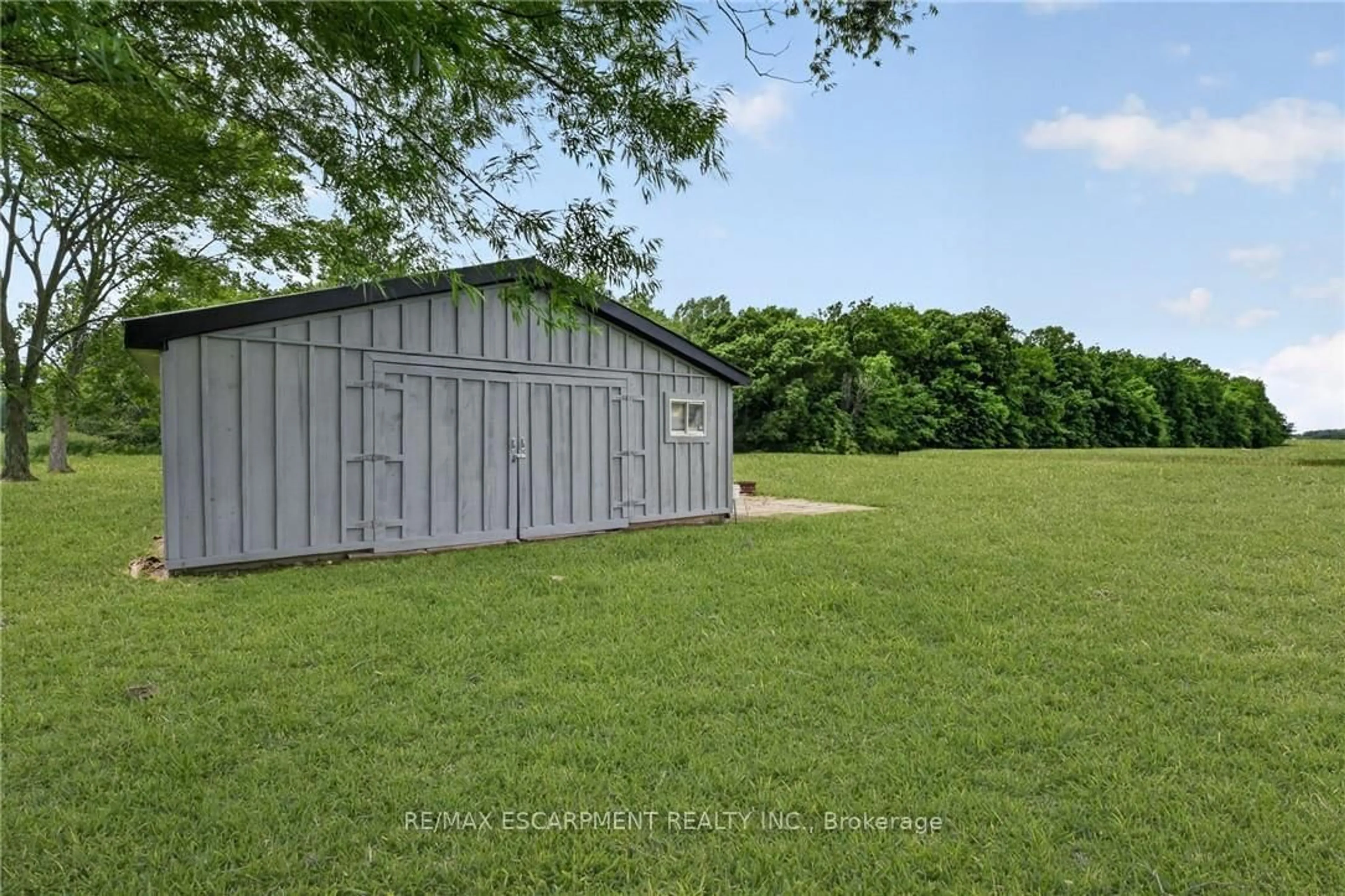 Shed for 2326 Tober Rd, West Lincoln Ontario L0R 2A0