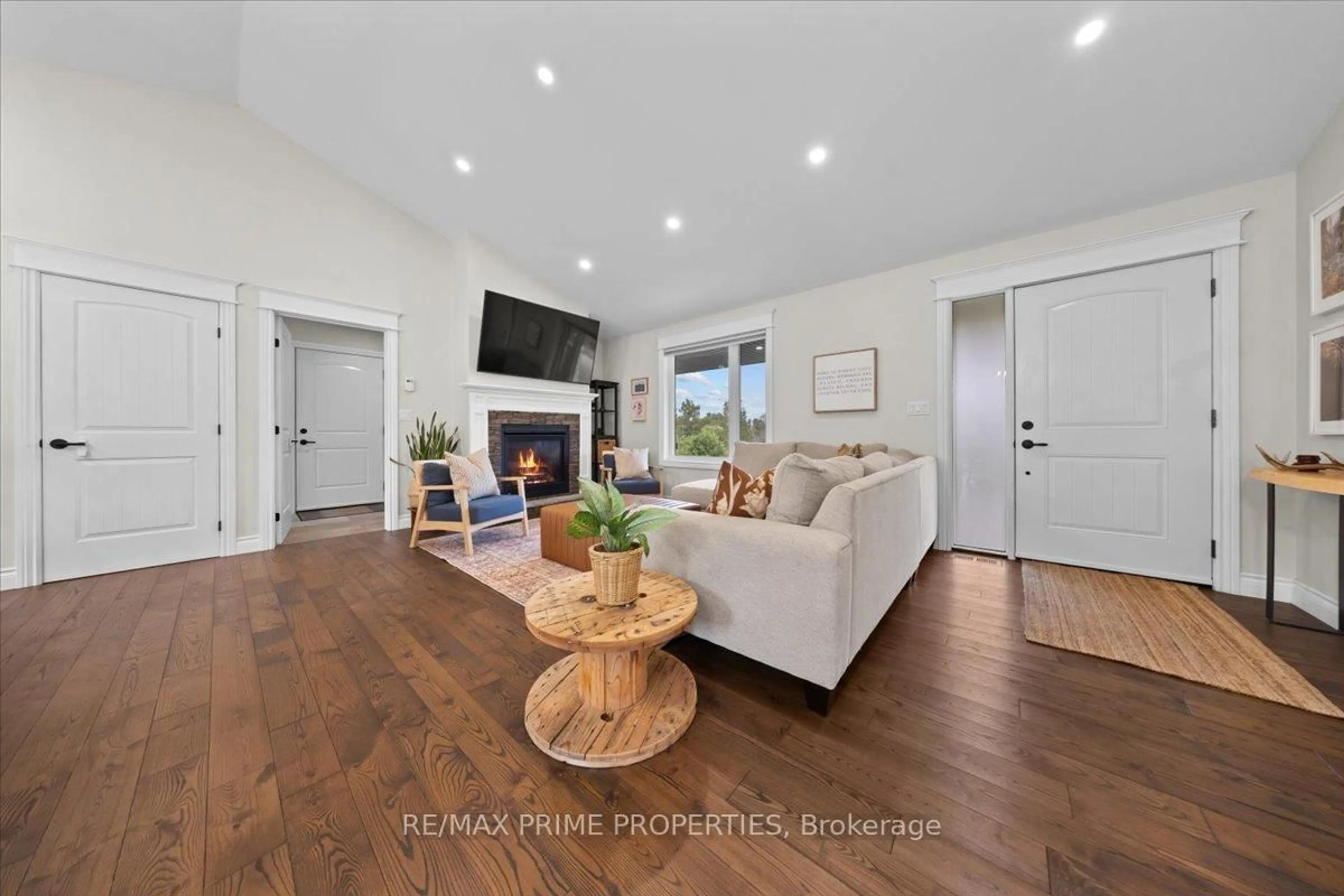 Living room with furniture, unknown for 111 Comba Lane, Pakenham Ontario K0A 2X0