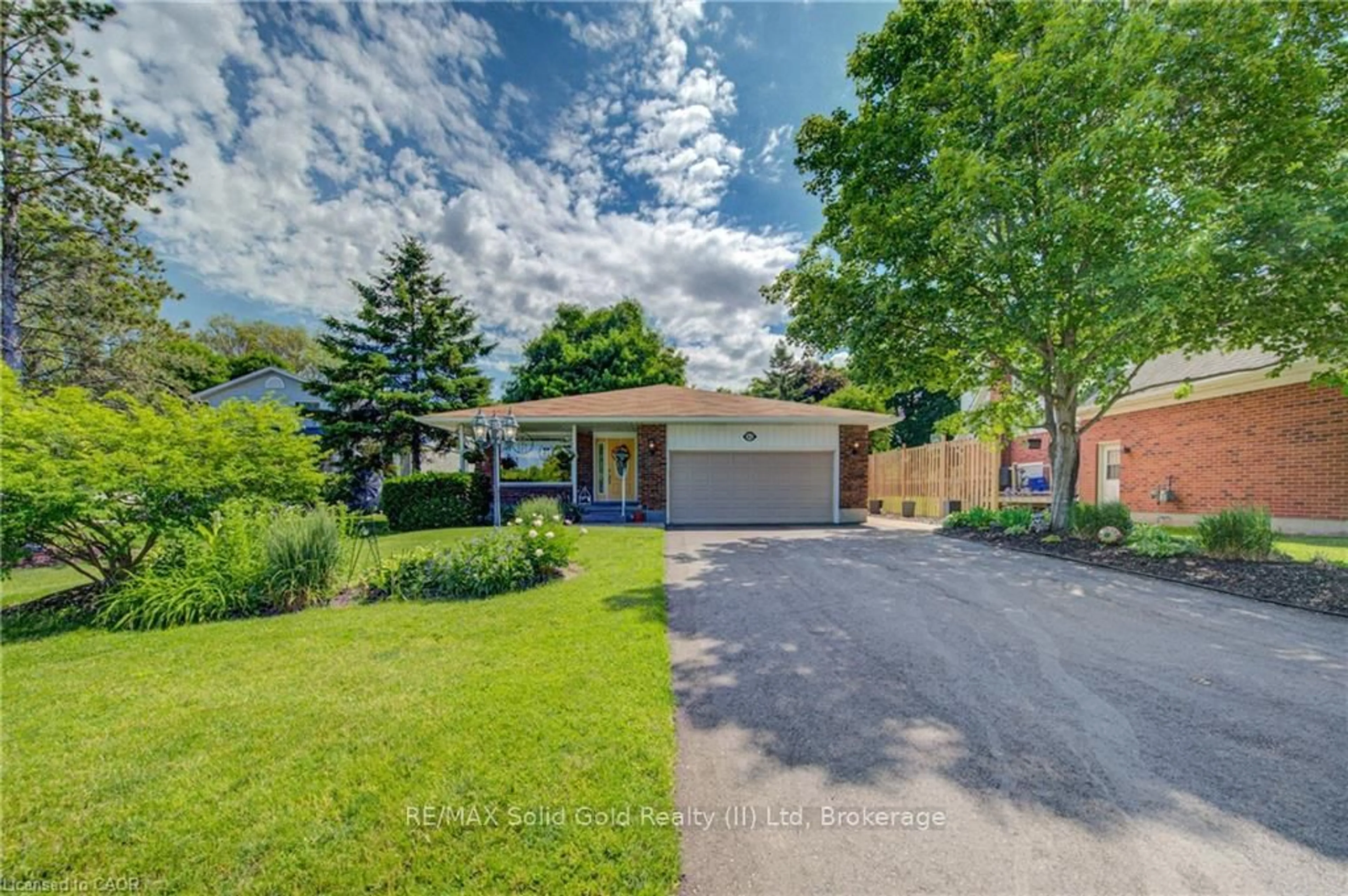 A pic from outside/outdoor area/front of a property/back of a property/a pic from drone, street for 83 William St, Blandford-Blenheim Ontario N0J 1S0