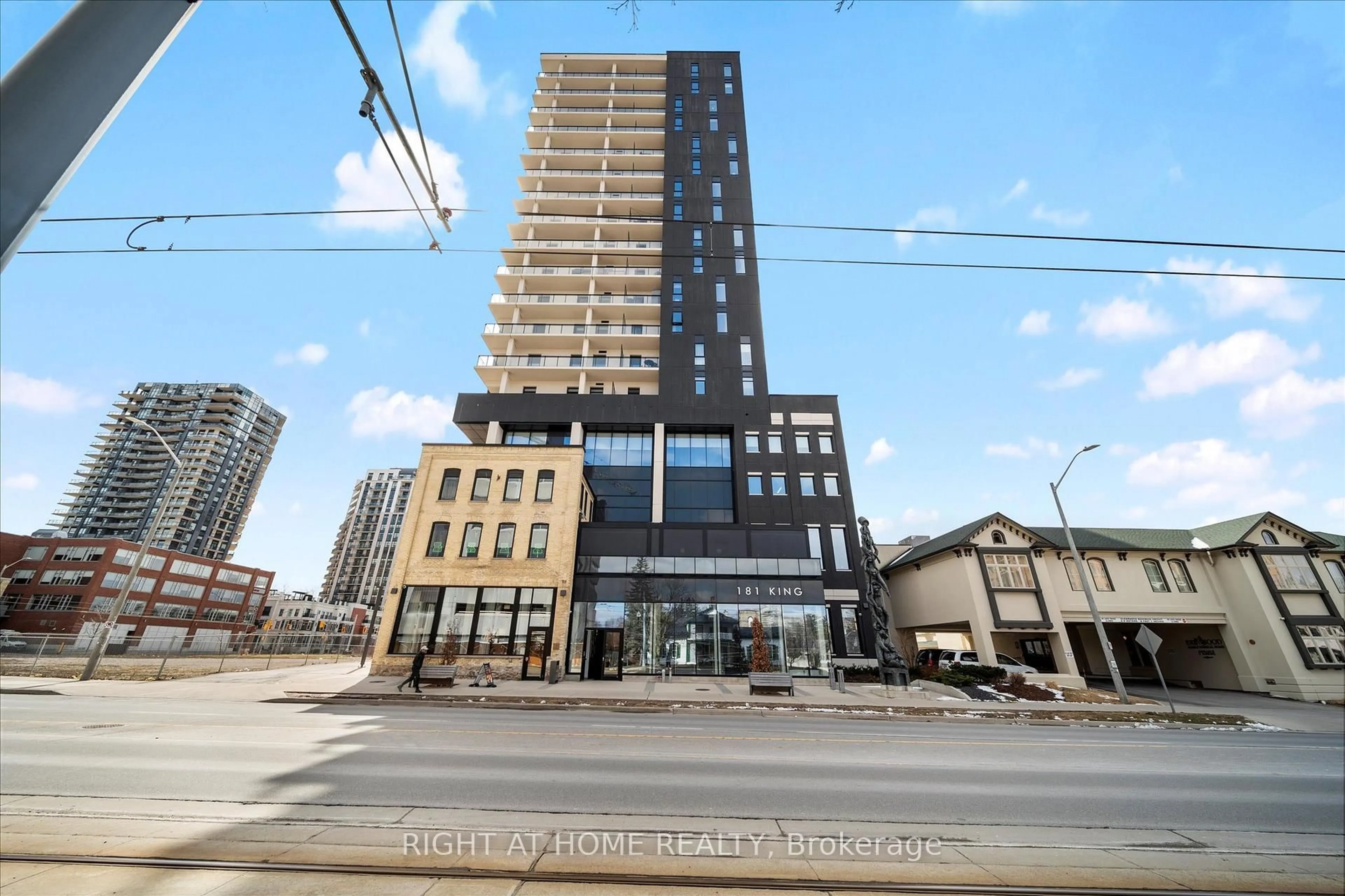 Unknown for 181 King St #806, Waterloo Ontario N2J 0E7