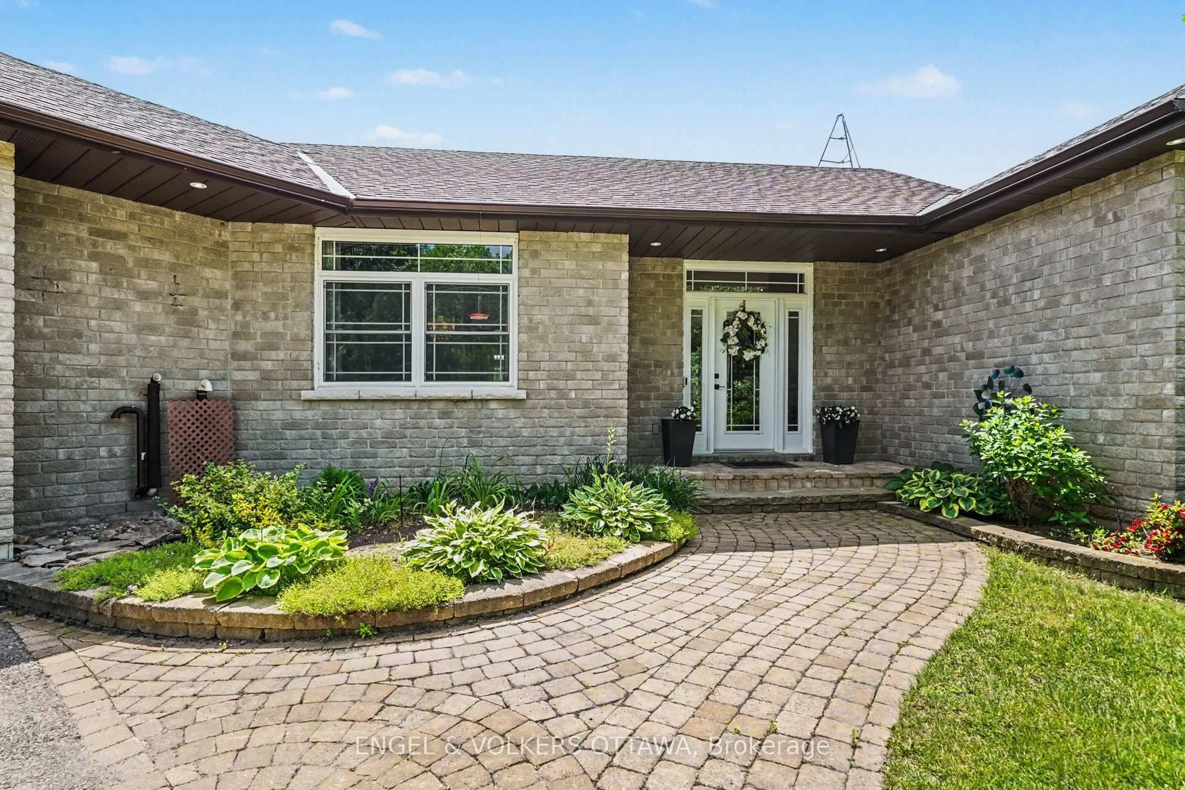 Home with brick exterior material, street for 382 Craig Rd, North Grenville Ontario K0G 1S0