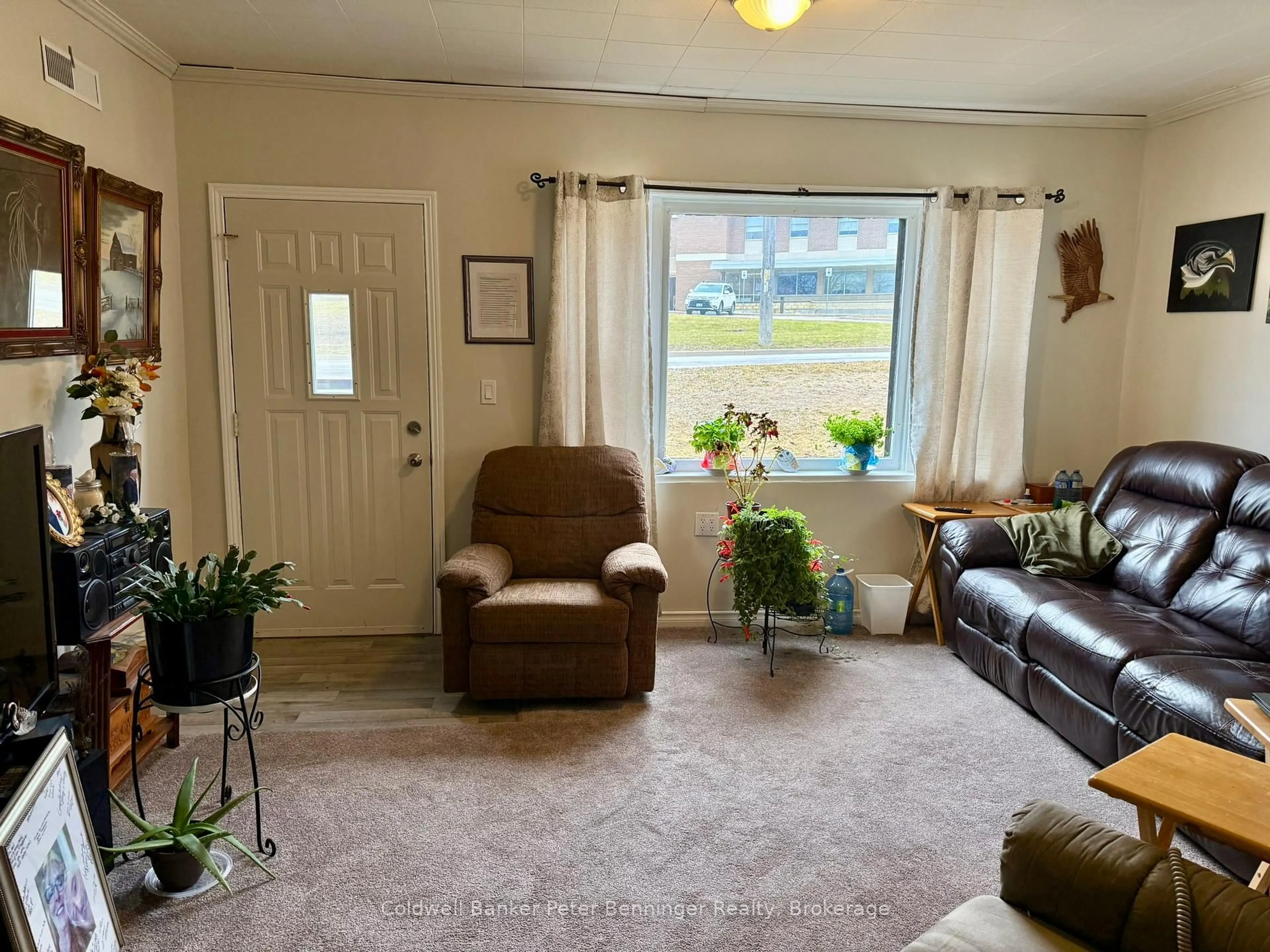 Living room with furniture, unknown for 22 McGivern St, Brockton Ontario N0G 2V0