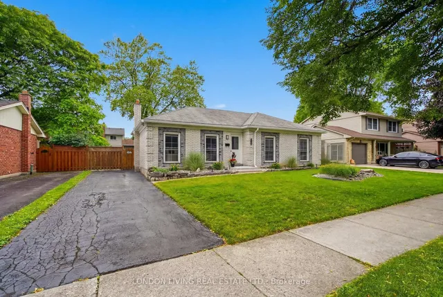 1400 Stoneybrook Cres, London North 2