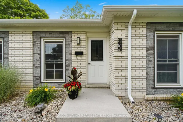 1400 Stoneybrook Cres, London North 5