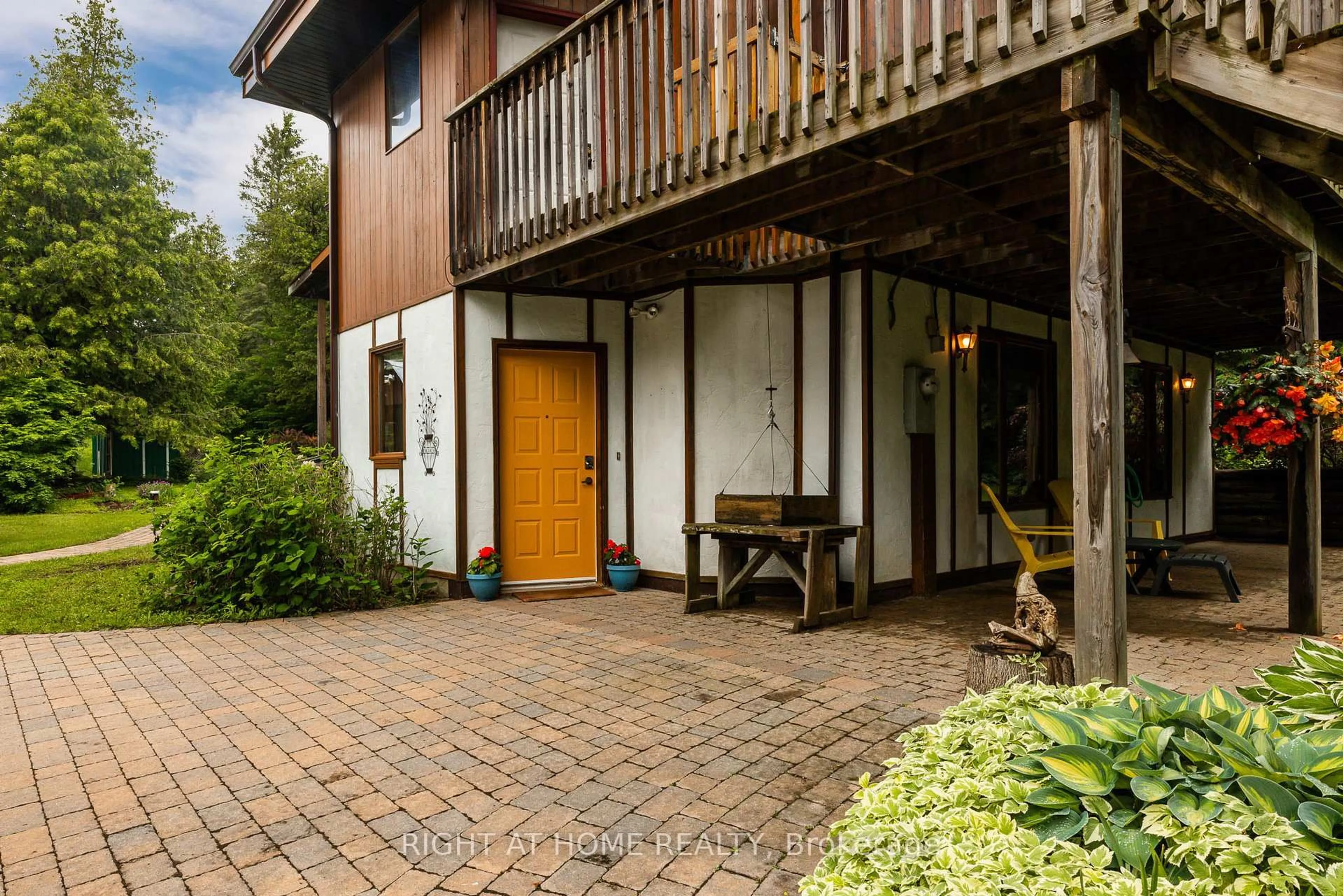 Patio, street for 1828 Burnt Lands Rd, Carp Ontario K0A 1L0