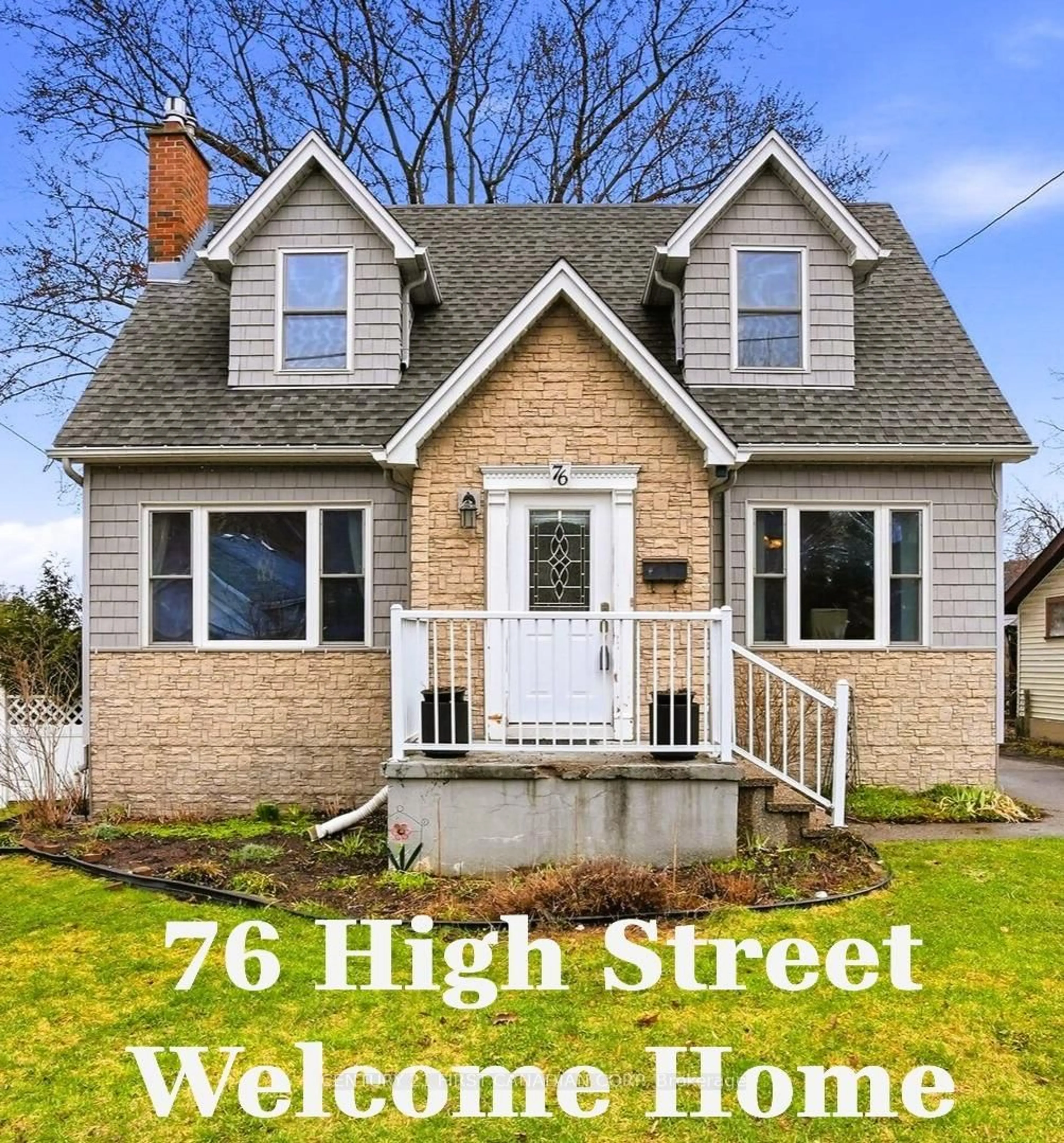 Home with vinyl exterior material, street for 76 High St, London South Ontario N6C 4J9