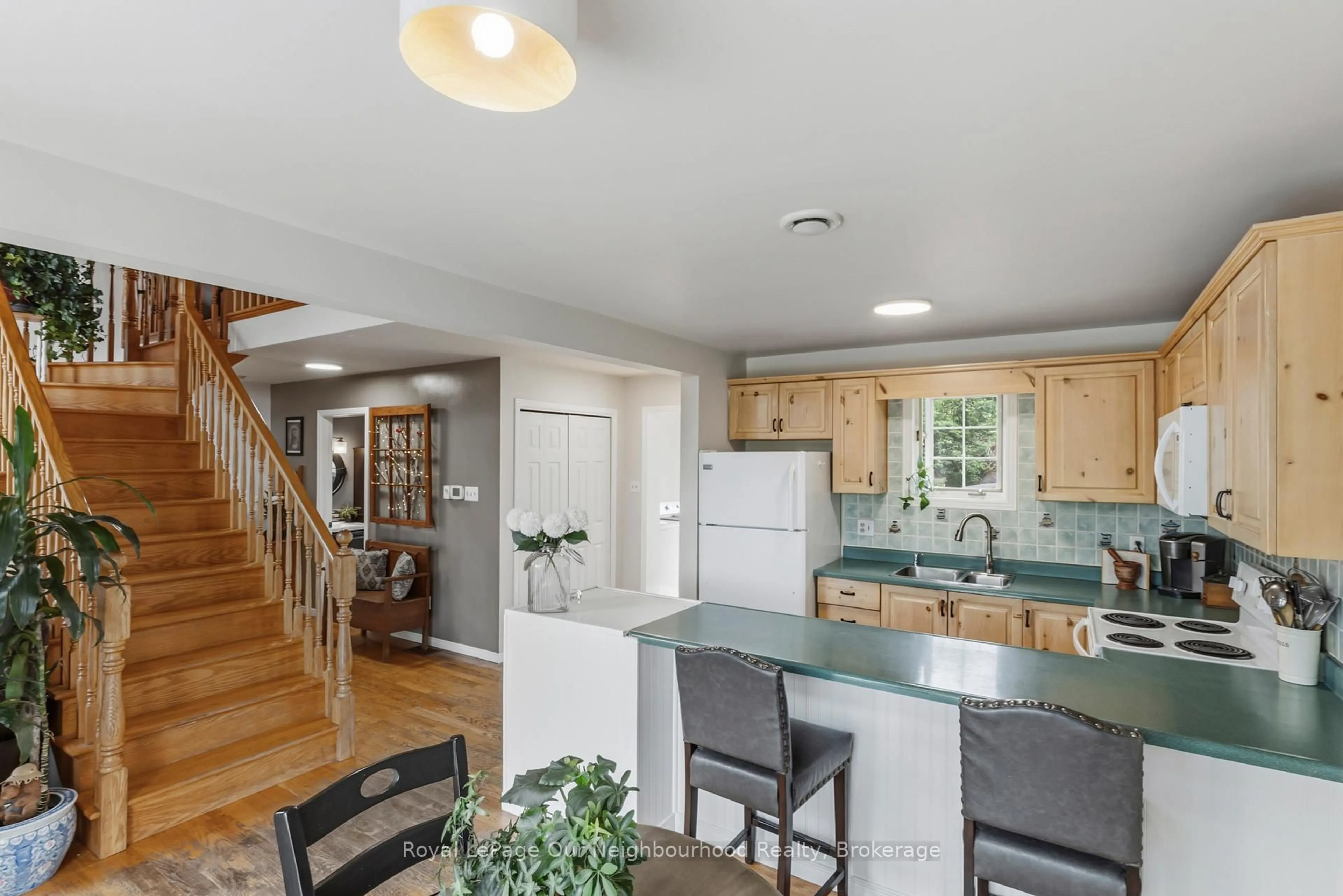 Open concept kitchen, unknown for 3587 County Rd 6, Douro-Dummer Ontario K0L 2H0