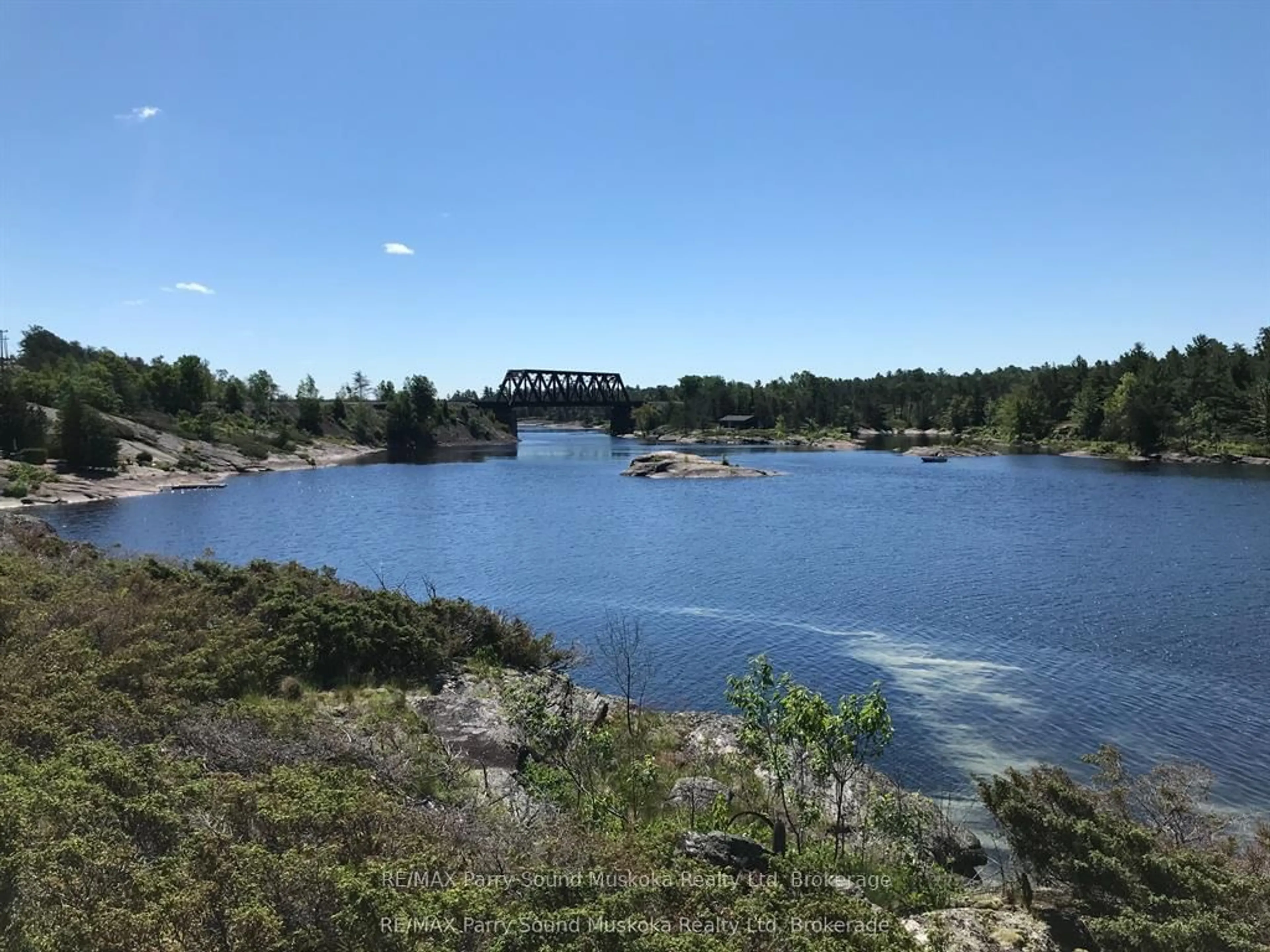 Blurry image for 0 Pickerel River, Parry Sound Remote Area Ontario P0G 1J0
