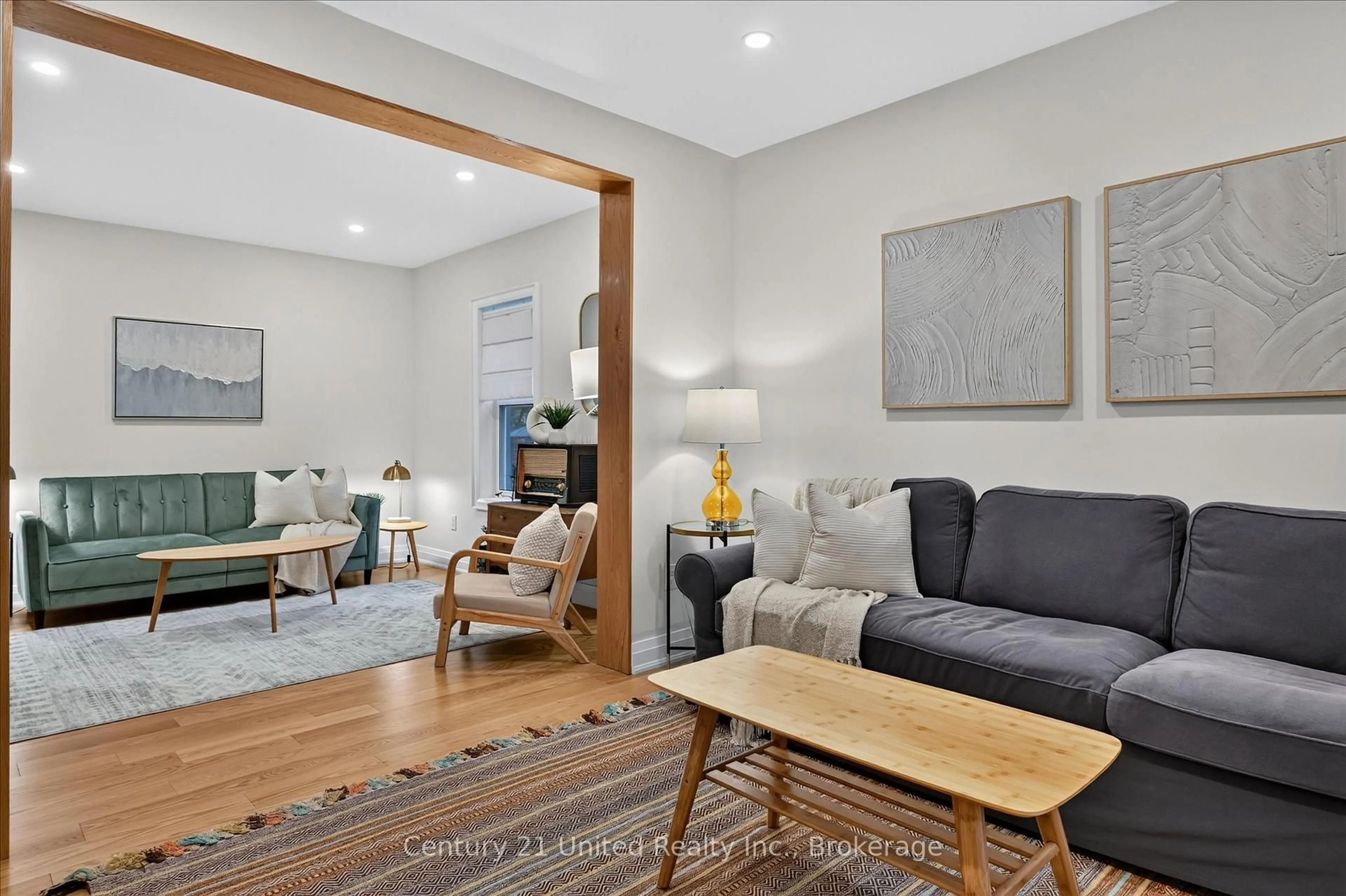 Living room with furniture, unknown for 217 Euclid Ave, Peterborough Ontario K9H 1M5