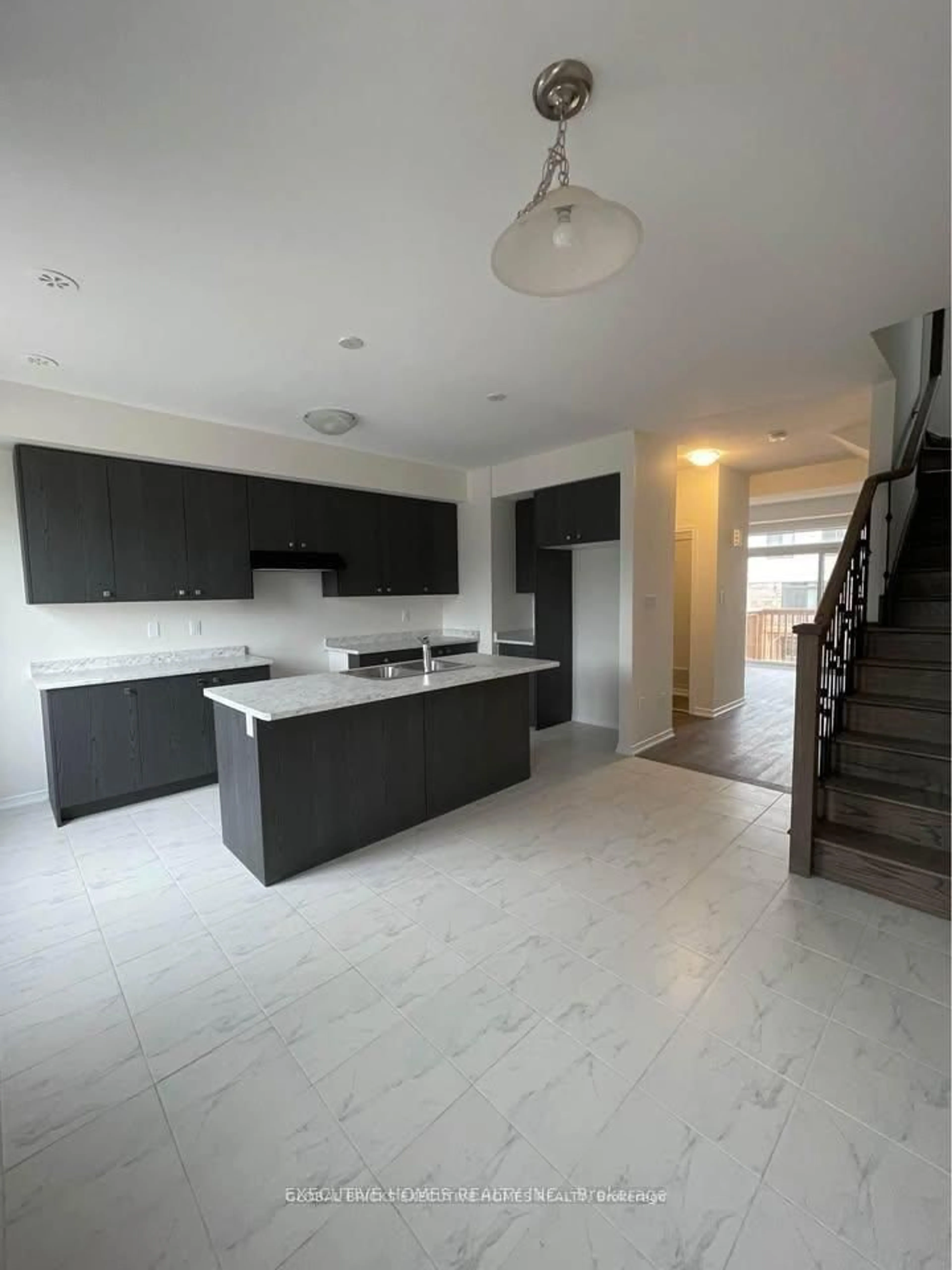 Open concept kitchen, unknown for 51 Holder Dr, Brantford Ontario N3T 0W8
