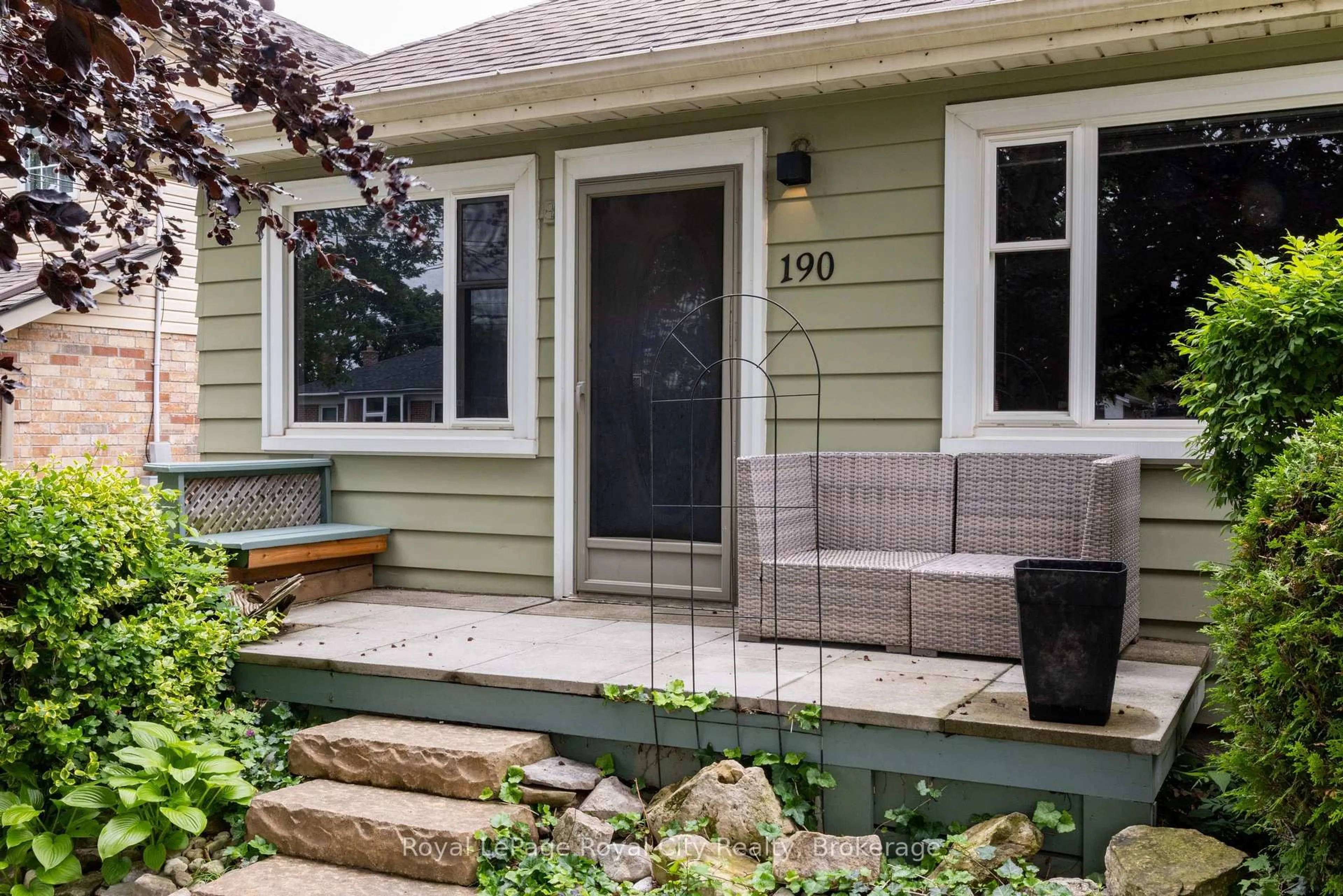 Home with vinyl exterior material, street for 190 Grange St, Guelph Ontario N1E 2W1