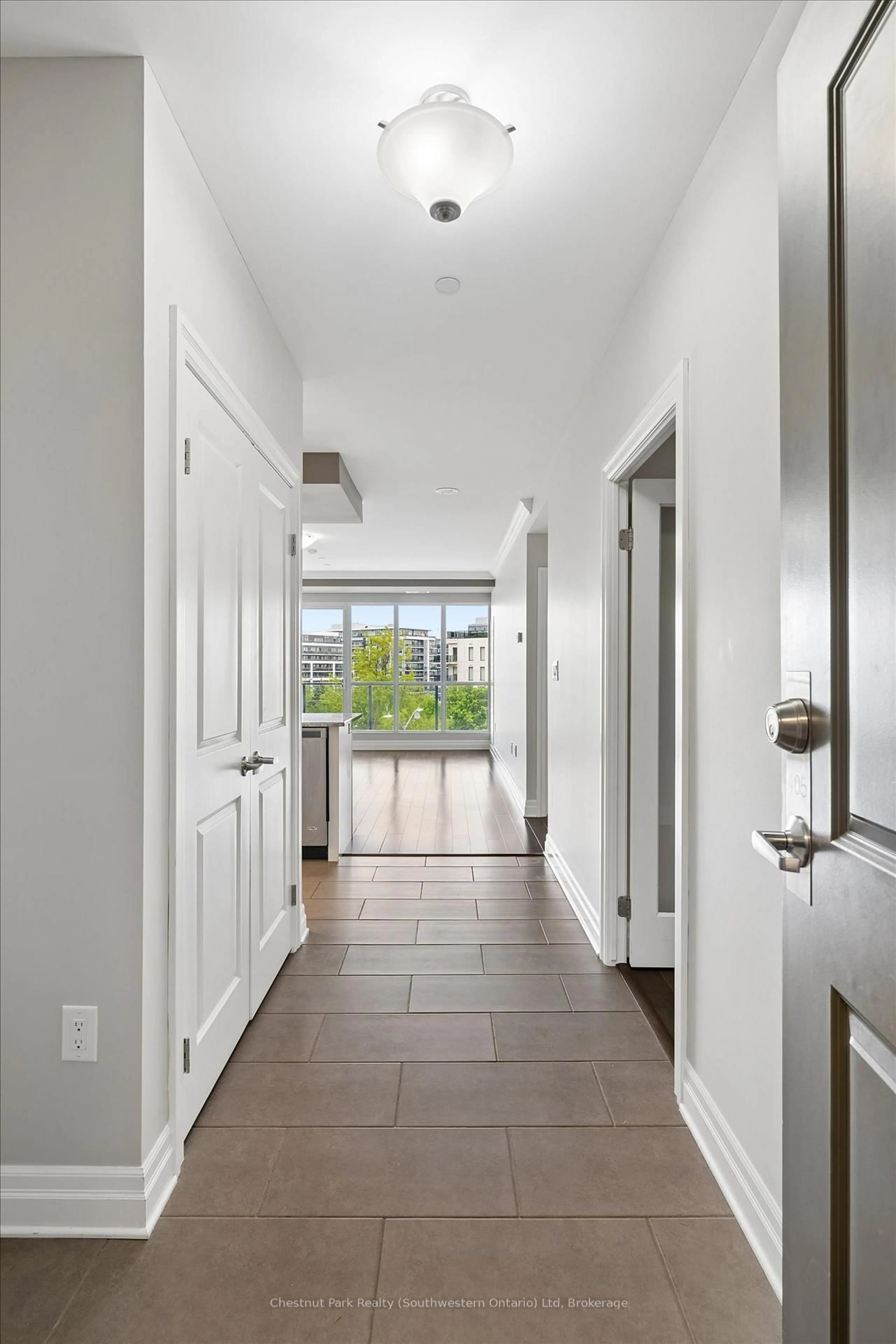 Indoor entryway for 160 Macdonell St #405, Guelph Ontario N1H 0A9