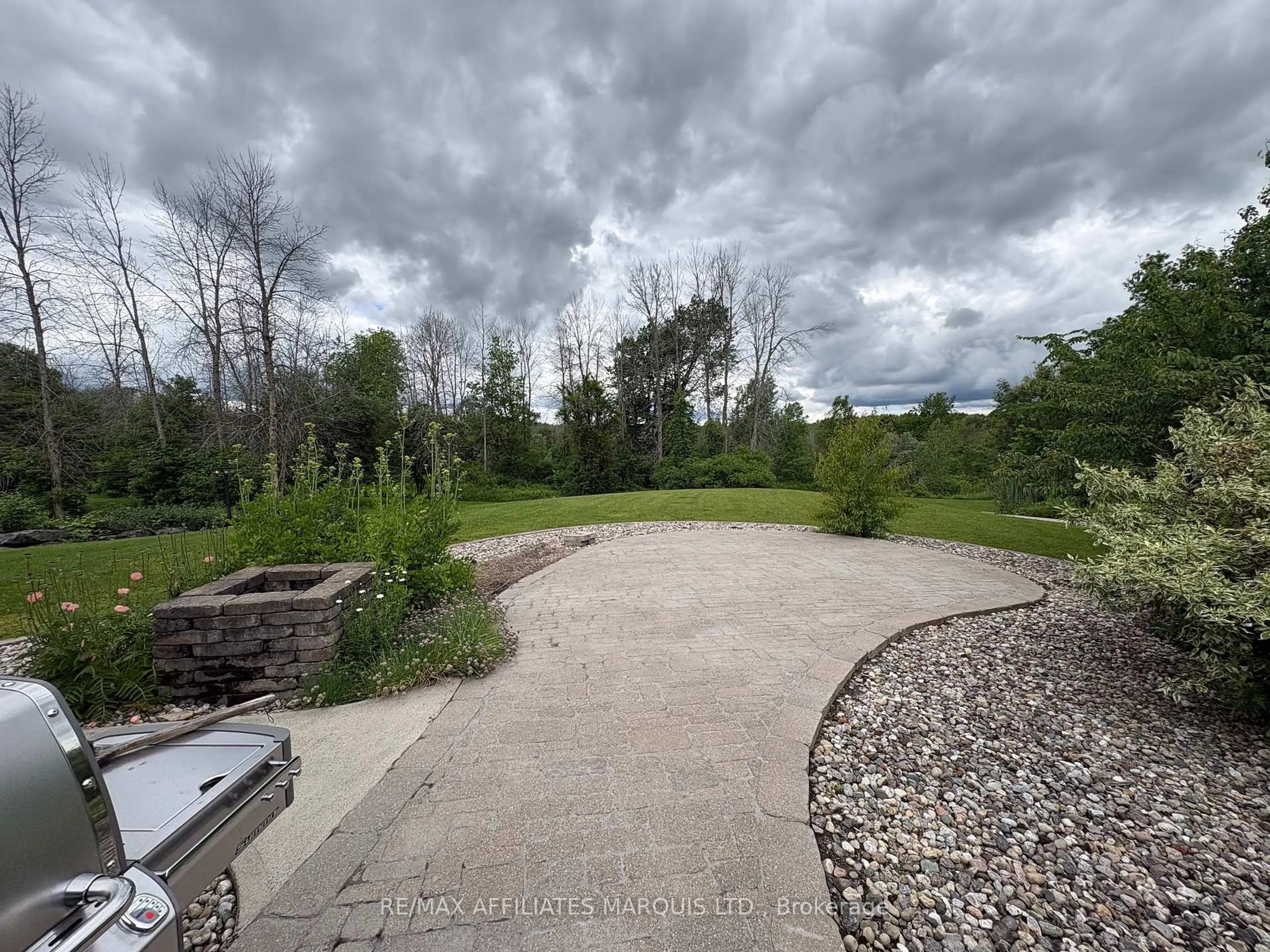 A pic from outside/outdoor area/front of a property/back of a property/a pic from drone, water/lake/river/ocean view for 16401 County Rd 2, South Stormont Ontario K0C 1P0