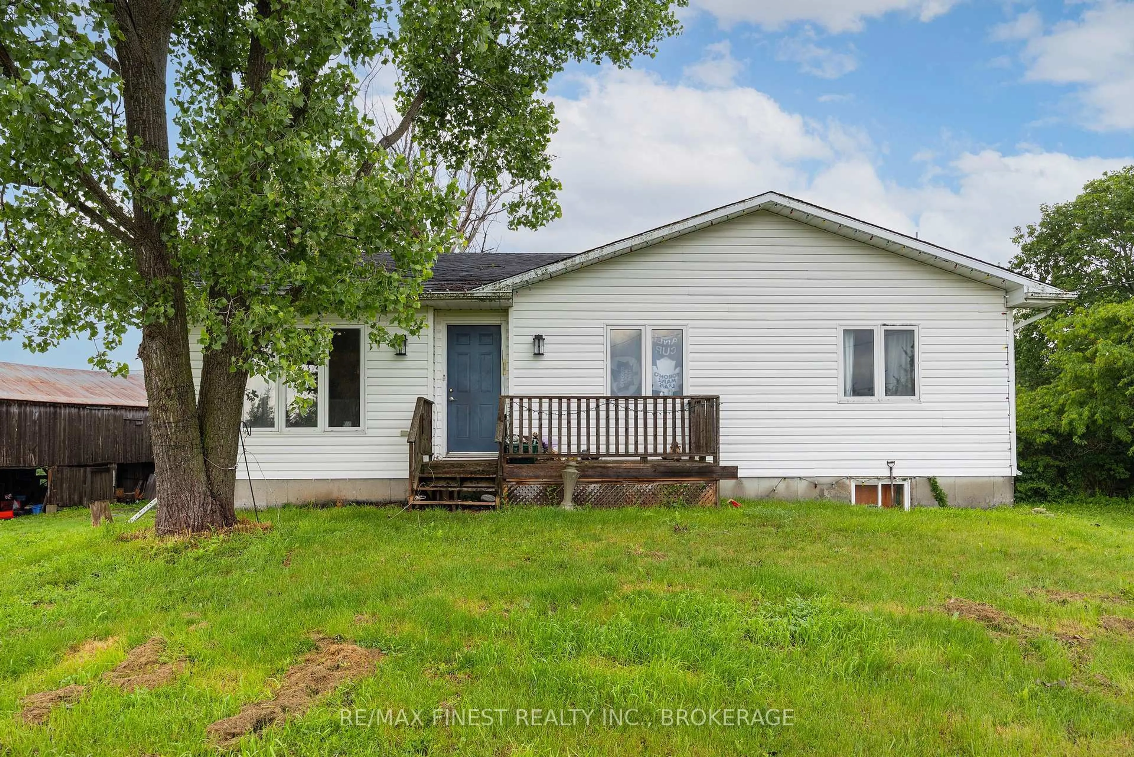 A pic from outside/outdoor area/front of a property/back of a property/a pic from drone, street for 697 Hinch Rd, Newburgh Ontario K0K 2S0