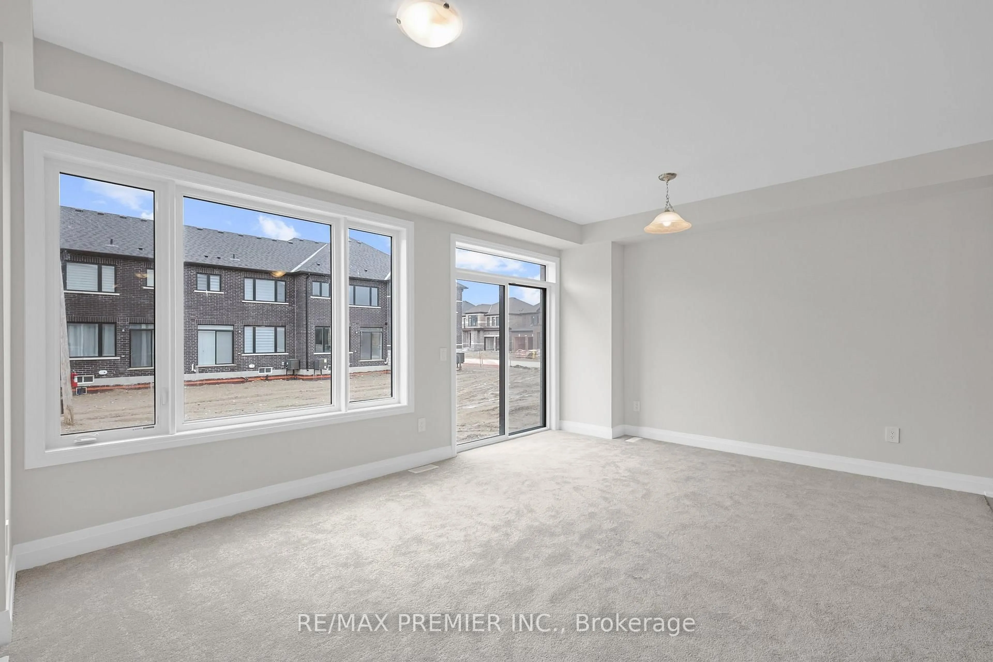 A pic of a room for 138 Corley St, Kawartha Lakes Ontario K9V 0R4