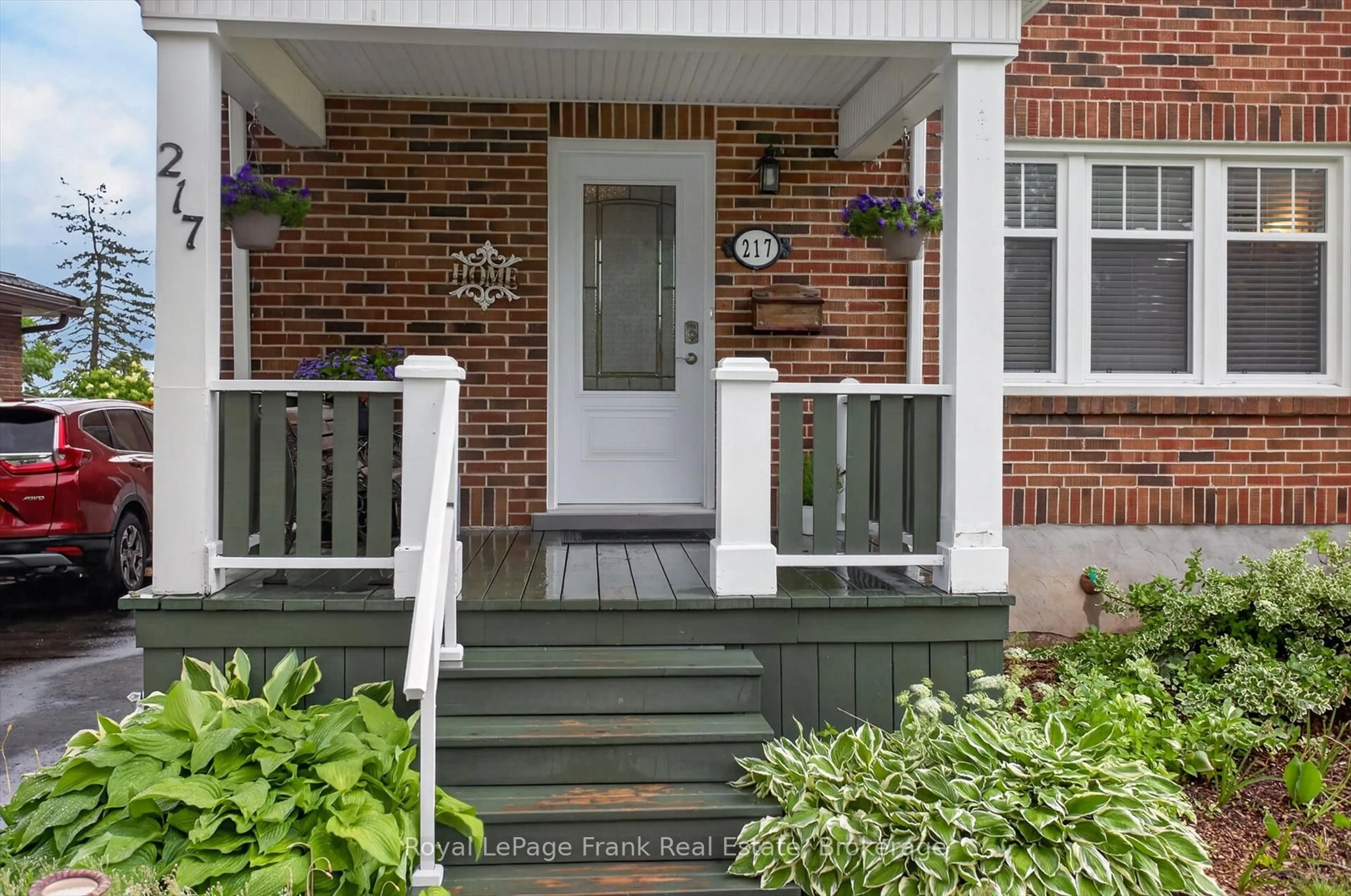 Unknown for 217 MCClennan St, Peterborough Ontario K9H 5H8