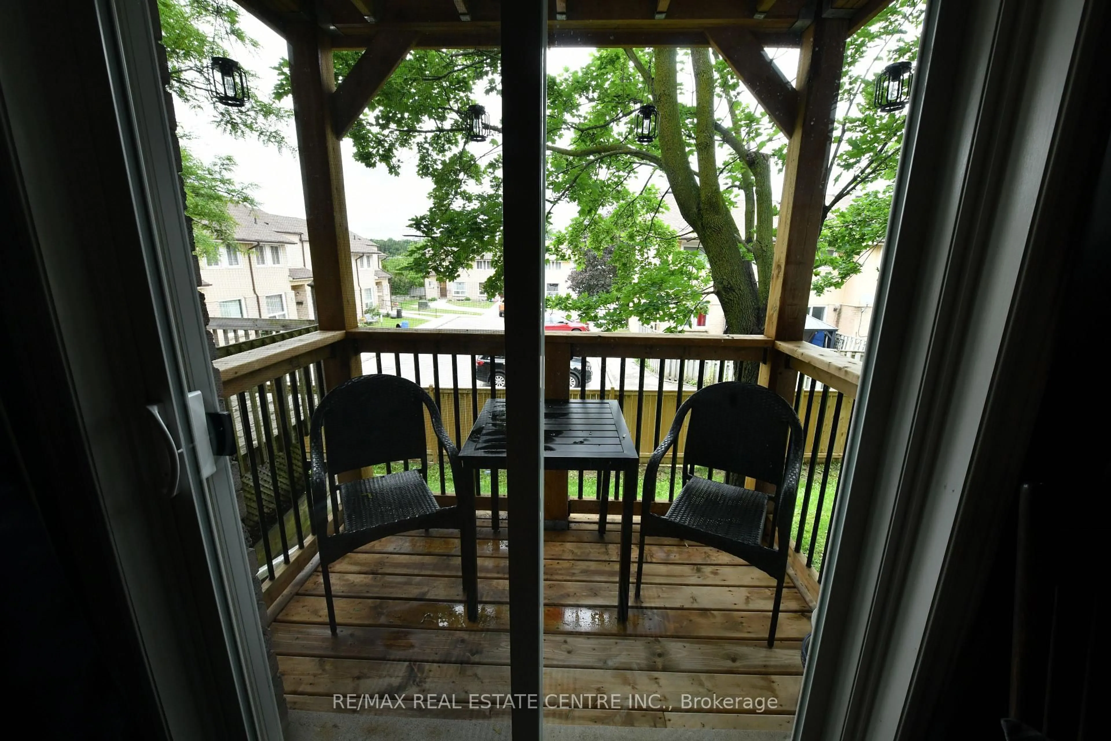 Patio, water/lake/river/ocean view for 266 Overlea Dr #206, Kitchener Ontario N2M 5N2