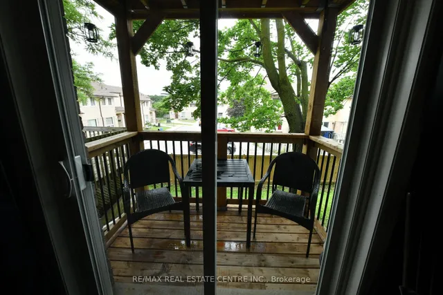 266 Overlea Dr #206, Kitchener 4