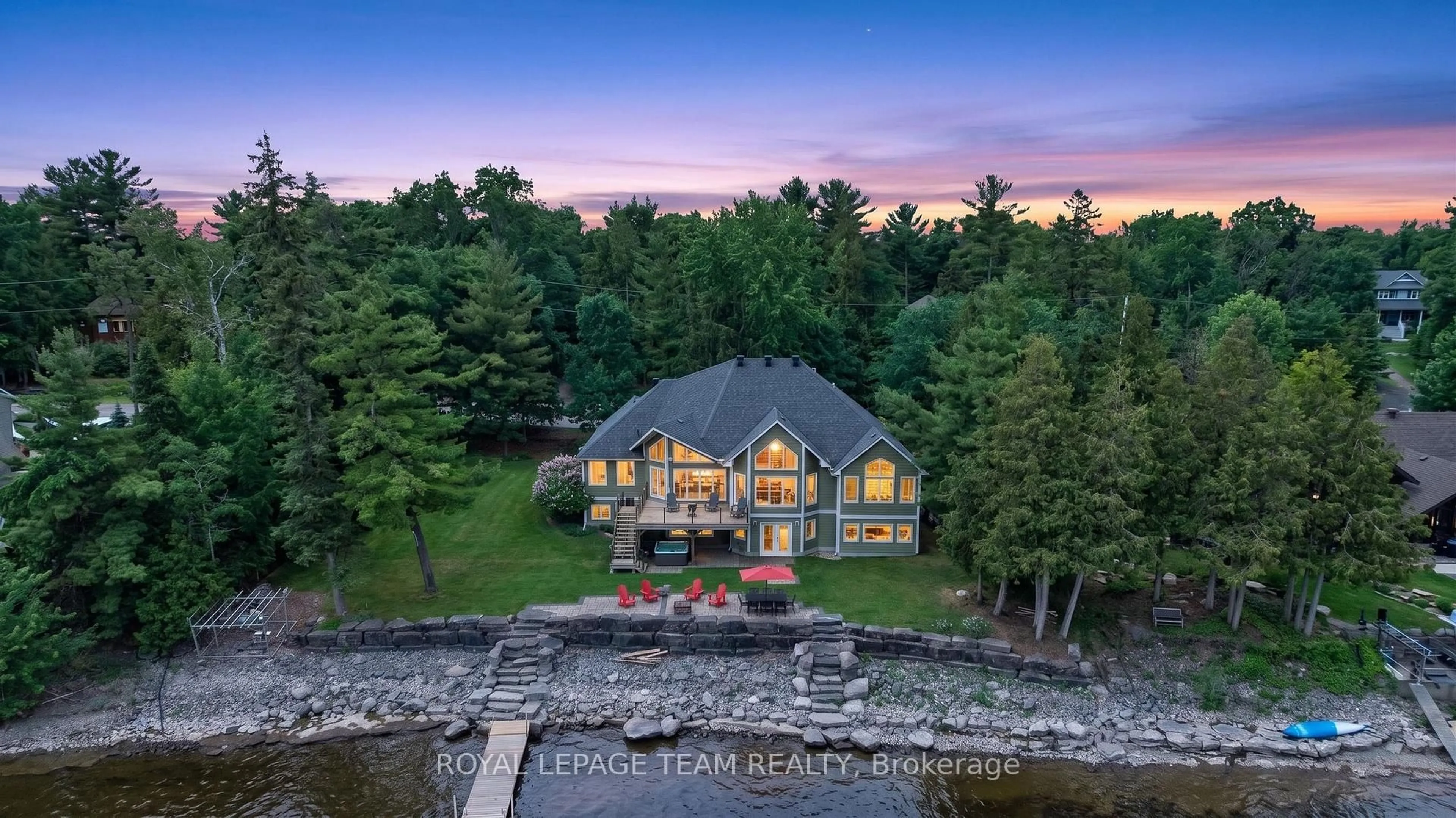 A pic from outside/outdoor area/front of a property/back of a property/a pic from drone, water/lake/river/ocean view for 3778 Armitage Ave, Ottawa Ontario K0A 1T0