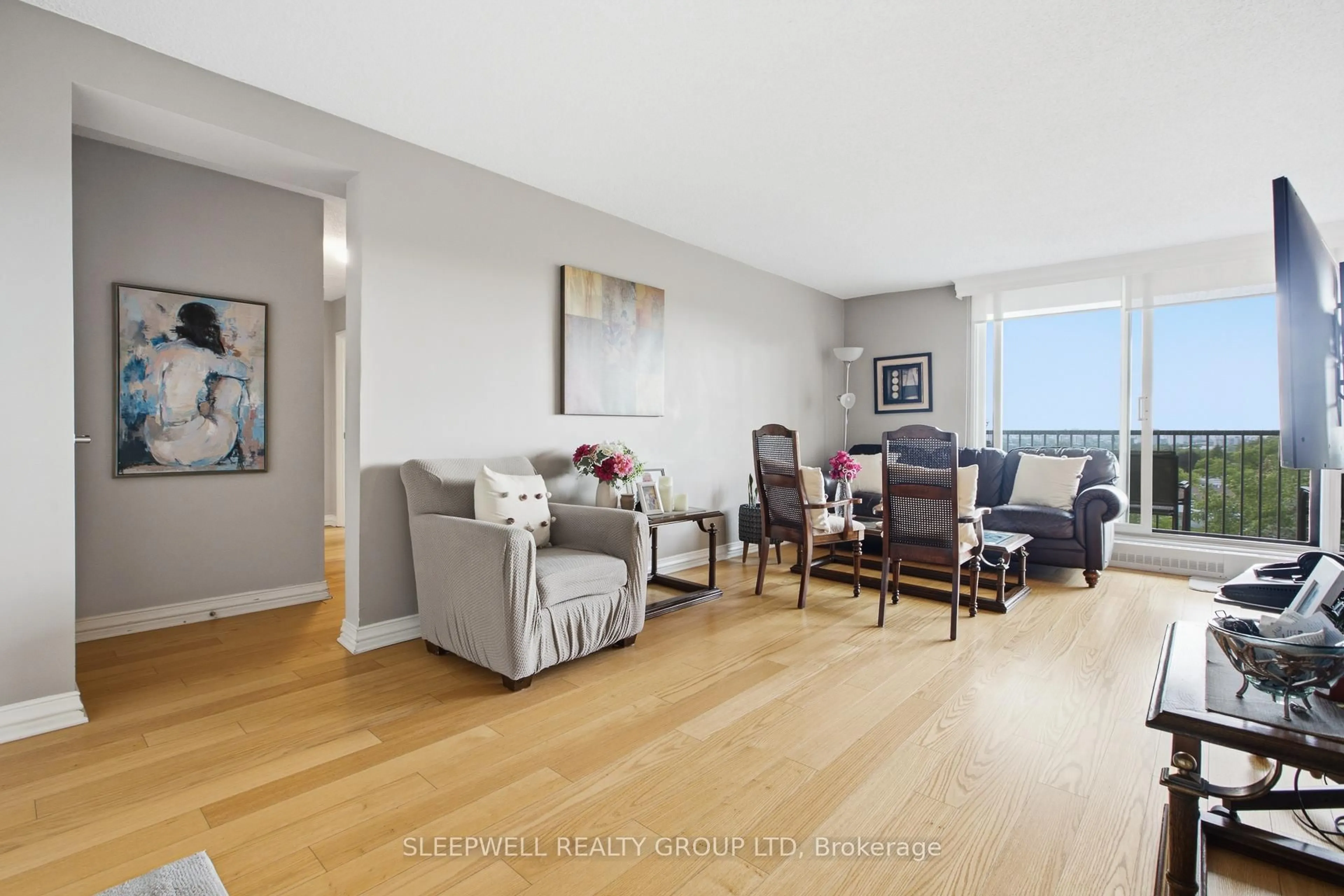 Living room with furniture, unknown for 665 Bathgate Dr #712, Ottawa Ontario K1K 3Y4