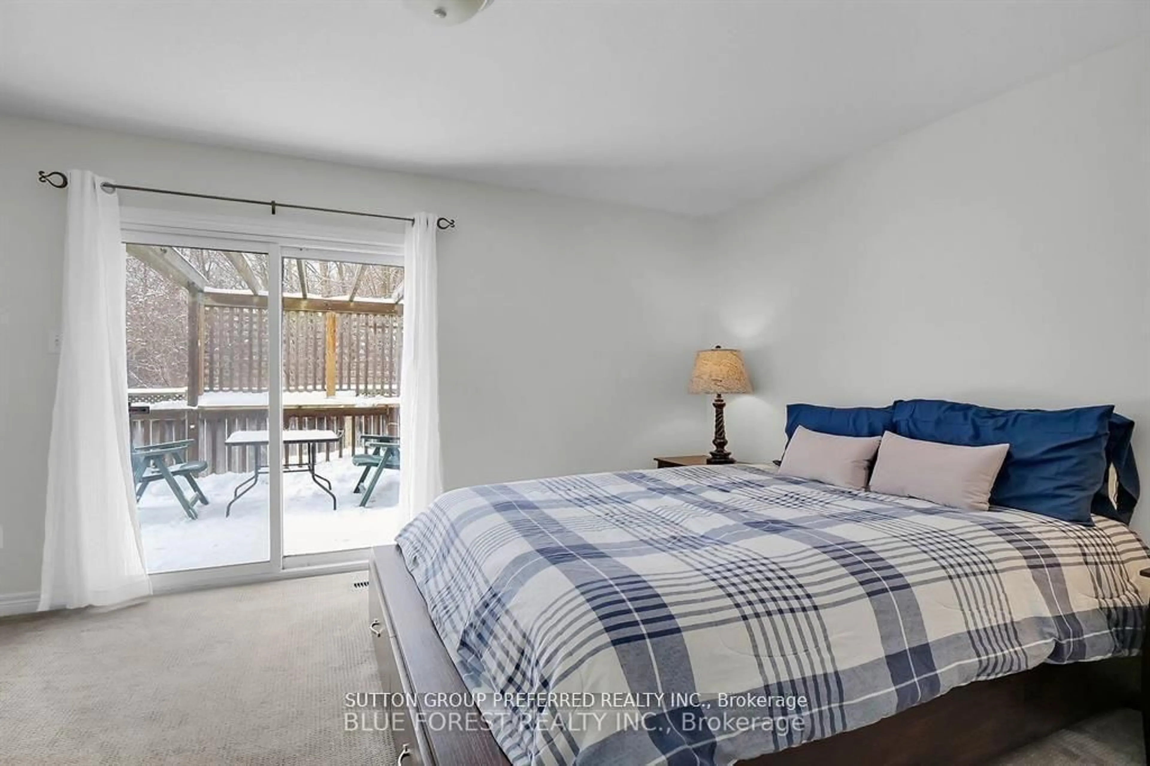 Bedroom with bed, unknown for 284 Exmouth Circ, London East Ontario N5V 5G6