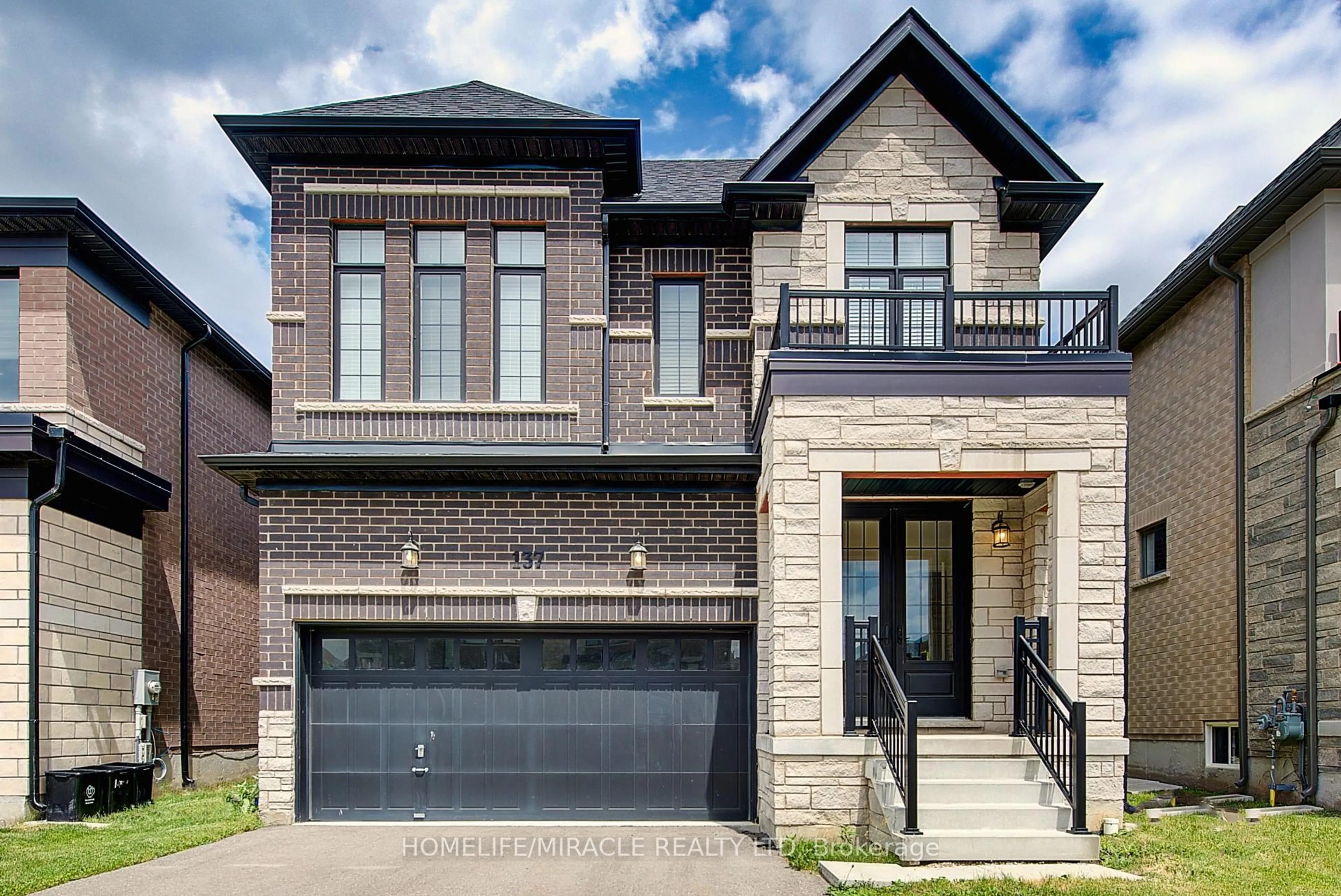 Home with brick exterior material, street for 137 Silverwood Cres, Woodstock Ontario N4T 0M6