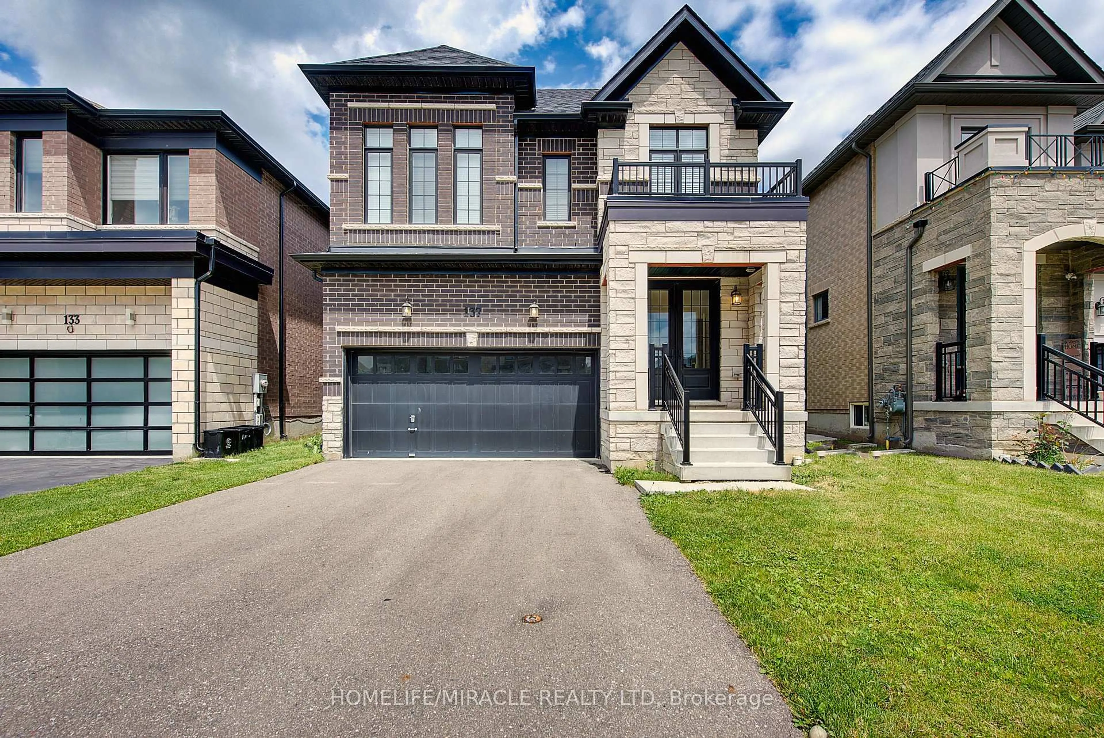 Home with brick exterior material, street for 137 Silverwood Cres, Woodstock Ontario N4T 0M6