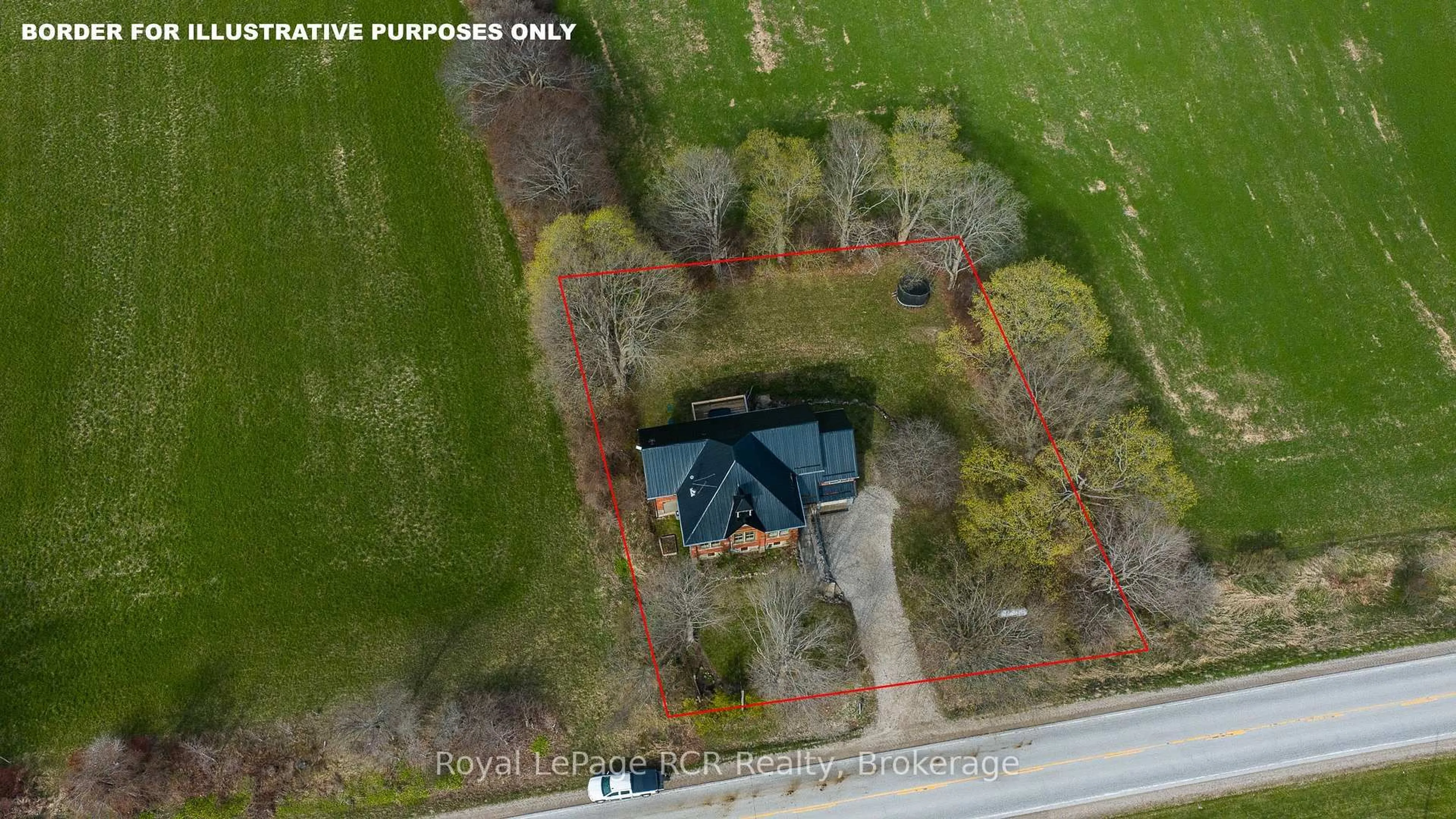 A pic from outside/outdoor area/front of a property/back of a property/a pic from drone, building for 136630 Grey Road 12, Grey Highlands Ontario N4L 1W6