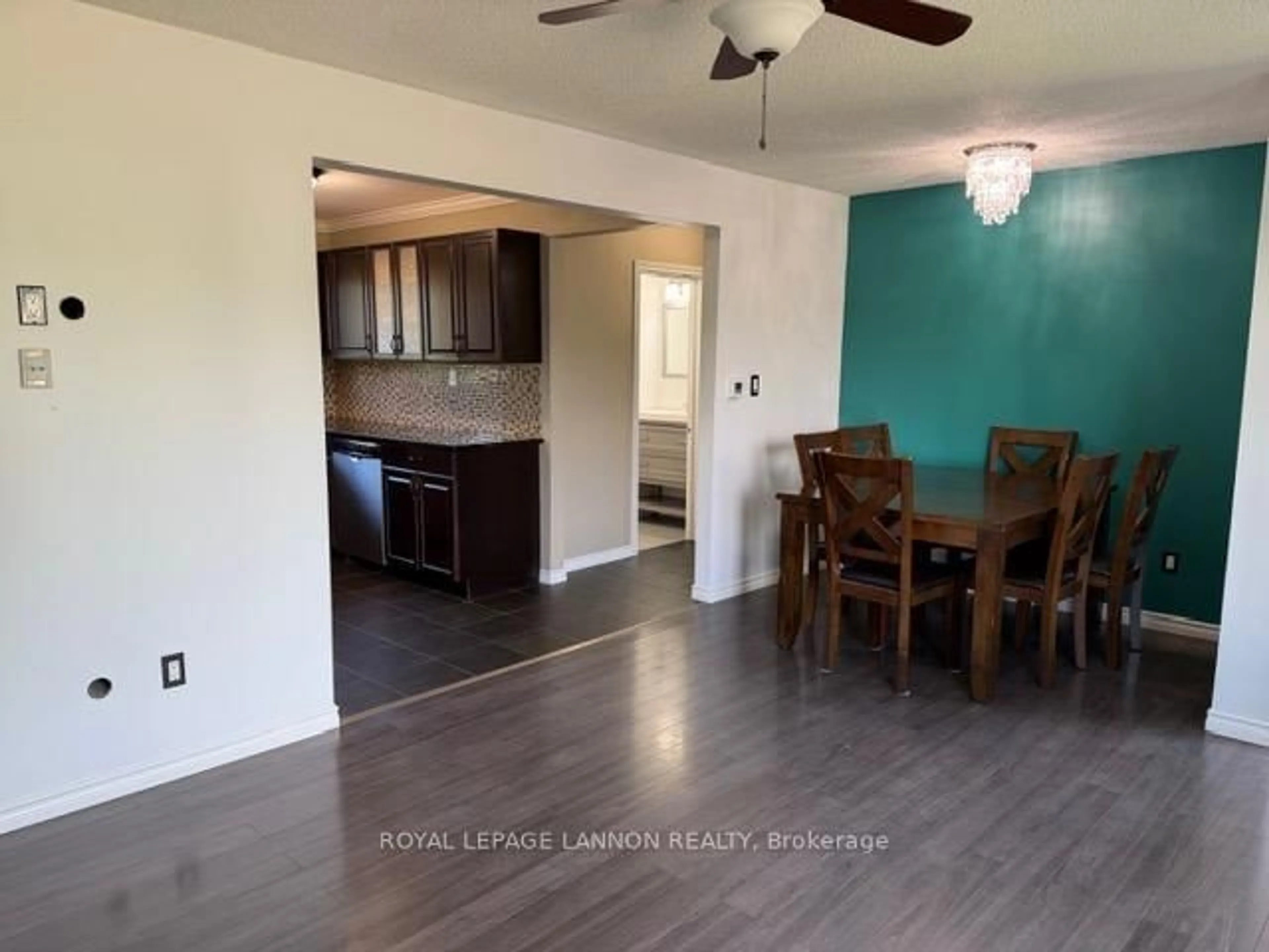 A pic of a room for 17 Velva Ave, Thunder Bay Ontario P7A 6N4