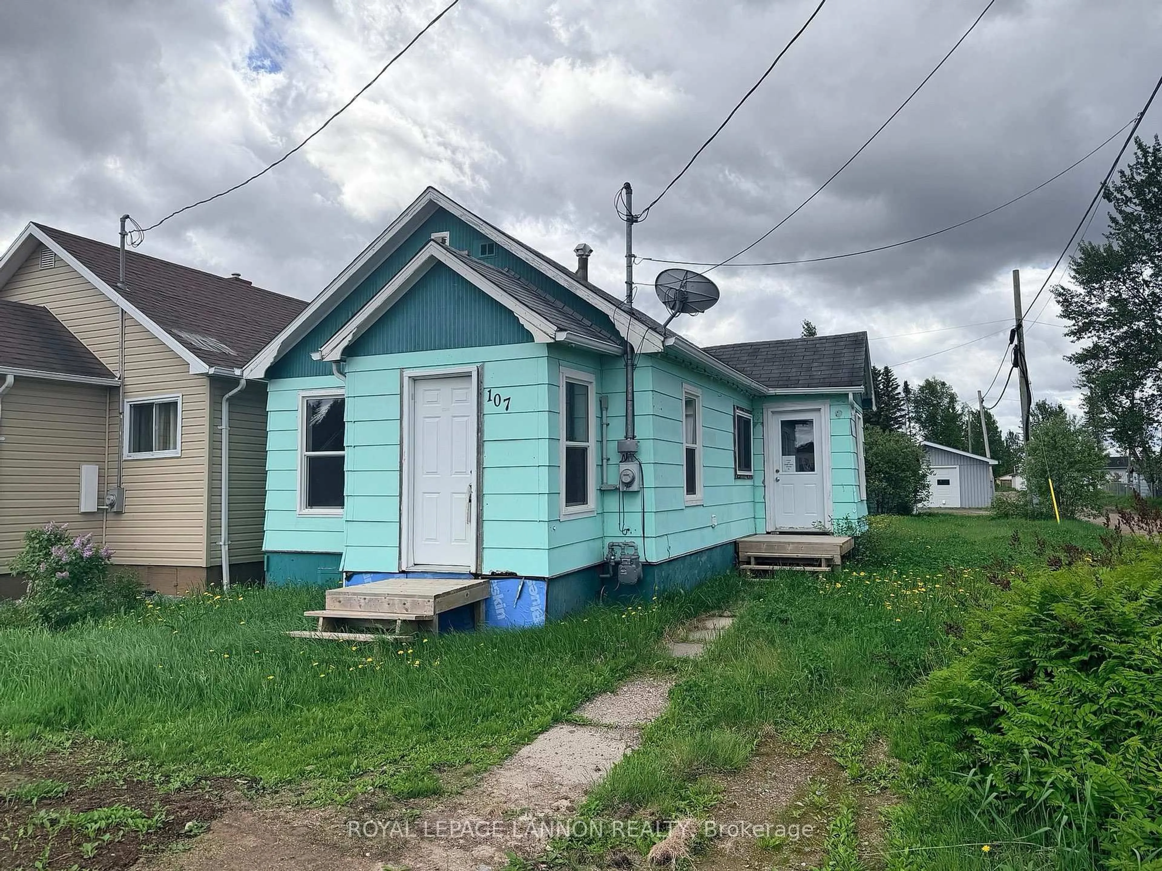 Unknown for 107 Beamish Ave, Greenstone Ontario P0T 1M0