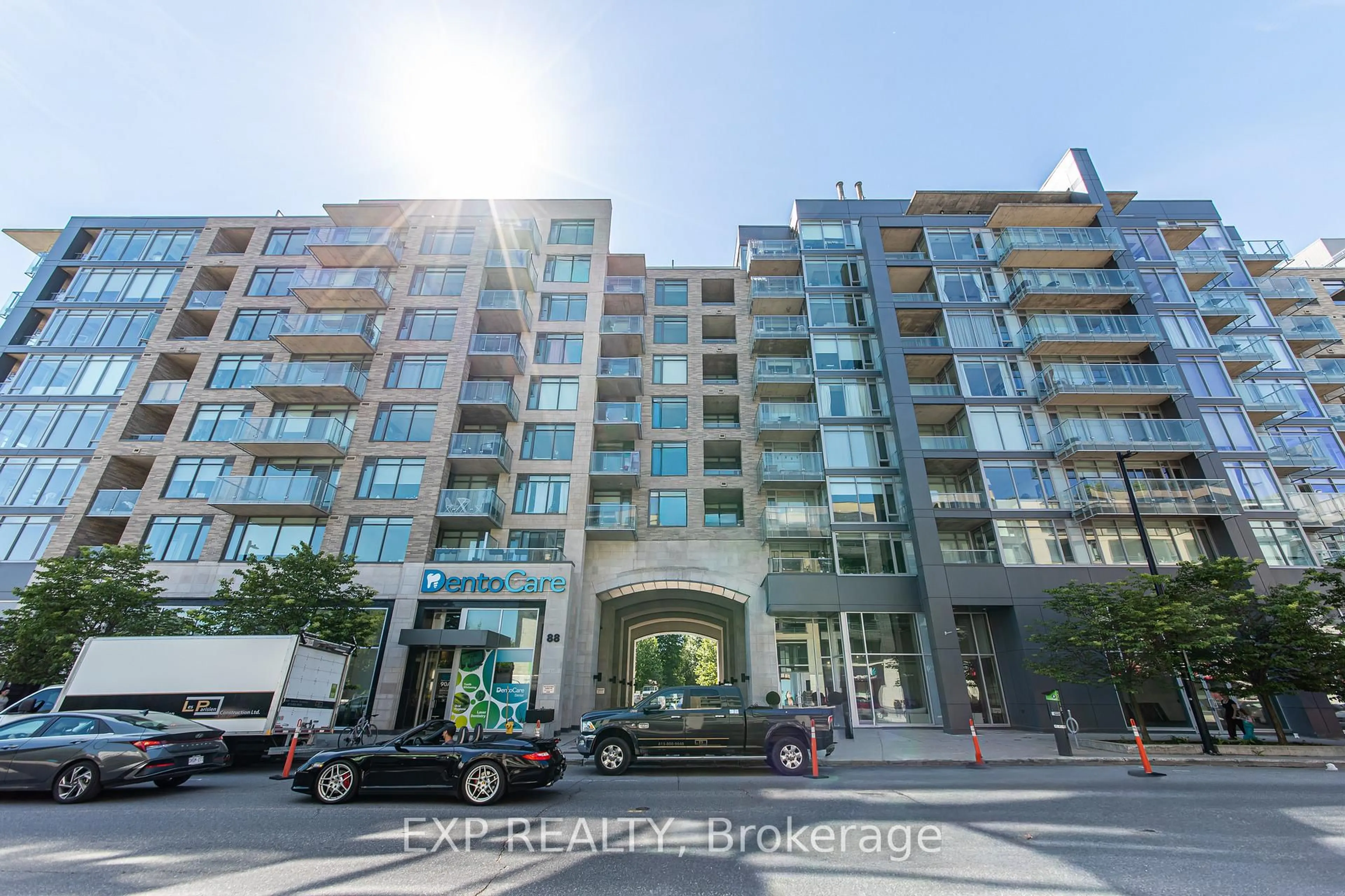 Unknown for 88 RICHMOND Rd #209, Ottawa Ontario K1Z 0B1