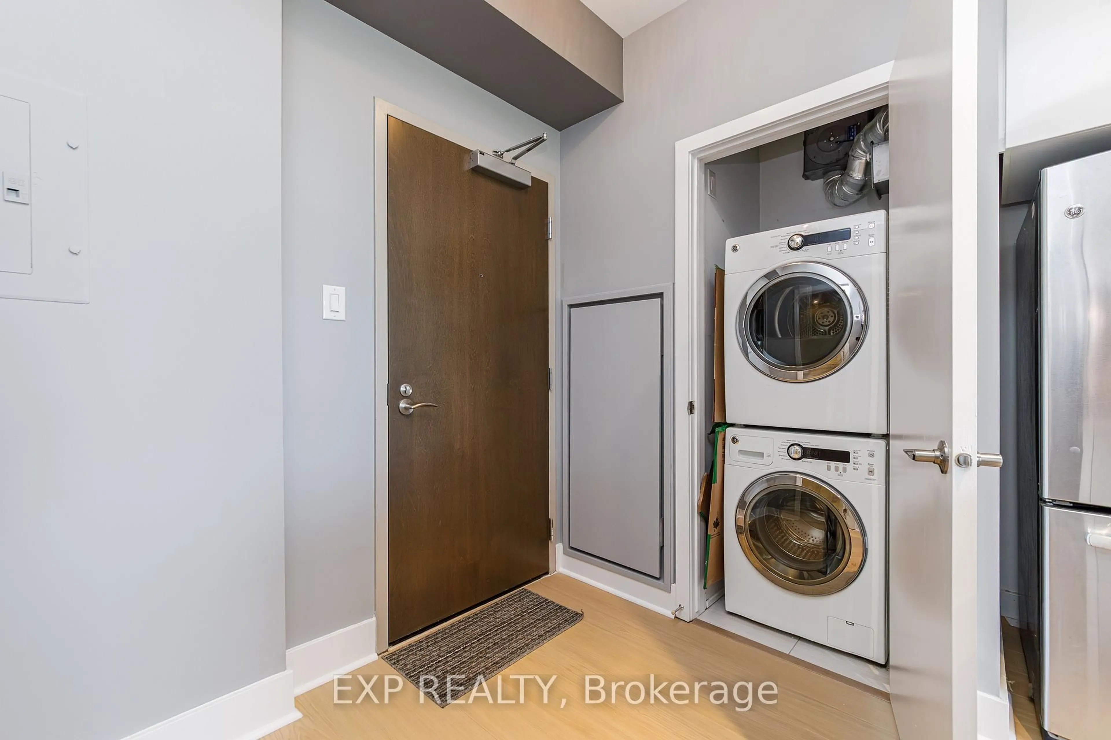 Laundry room for 88 RICHMOND Rd #209, Ottawa Ontario K1Z 0B1