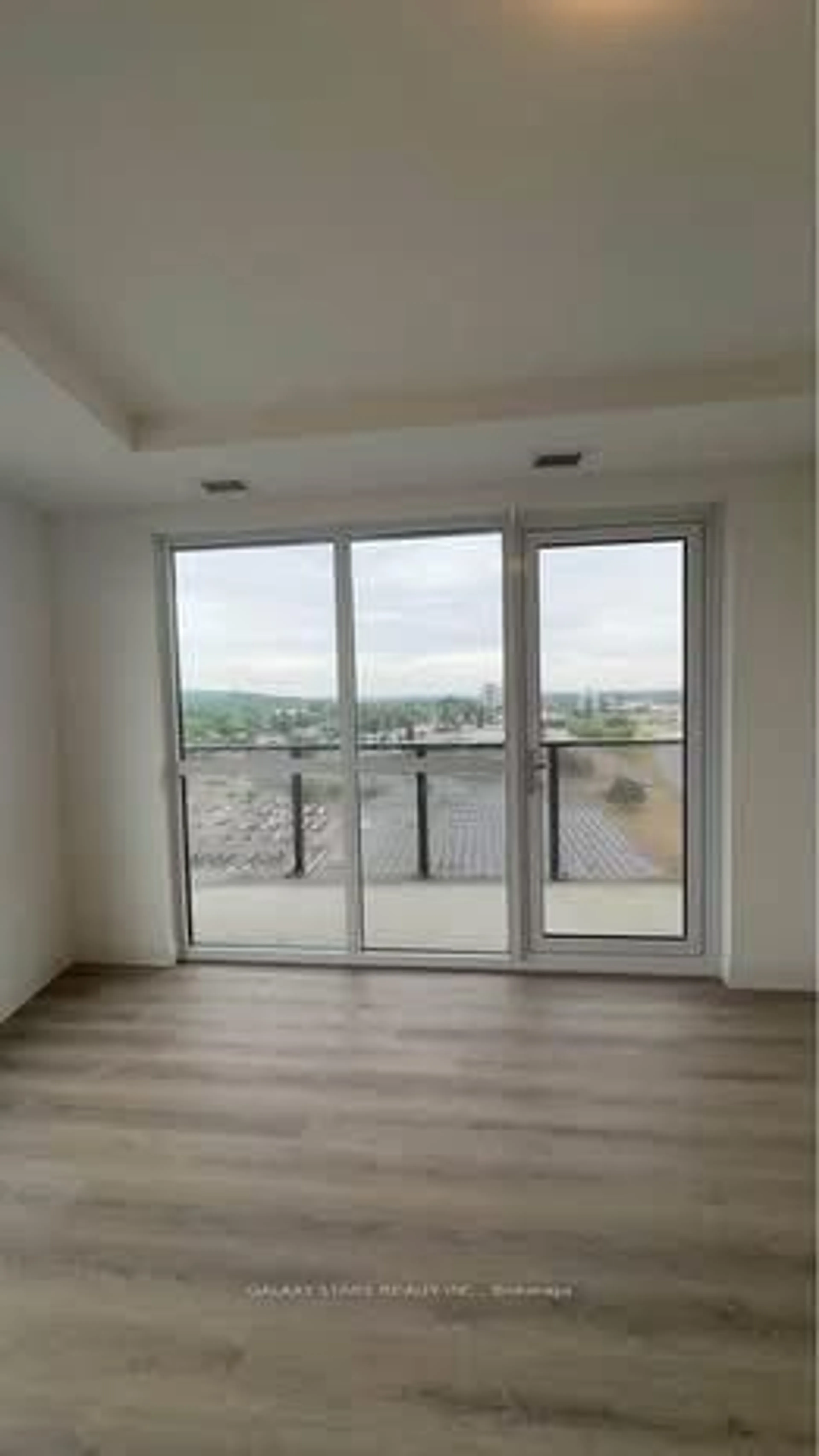 A pic of a room for 1333 Weber St #1103, Kitchener Ontario N2A 1C2
