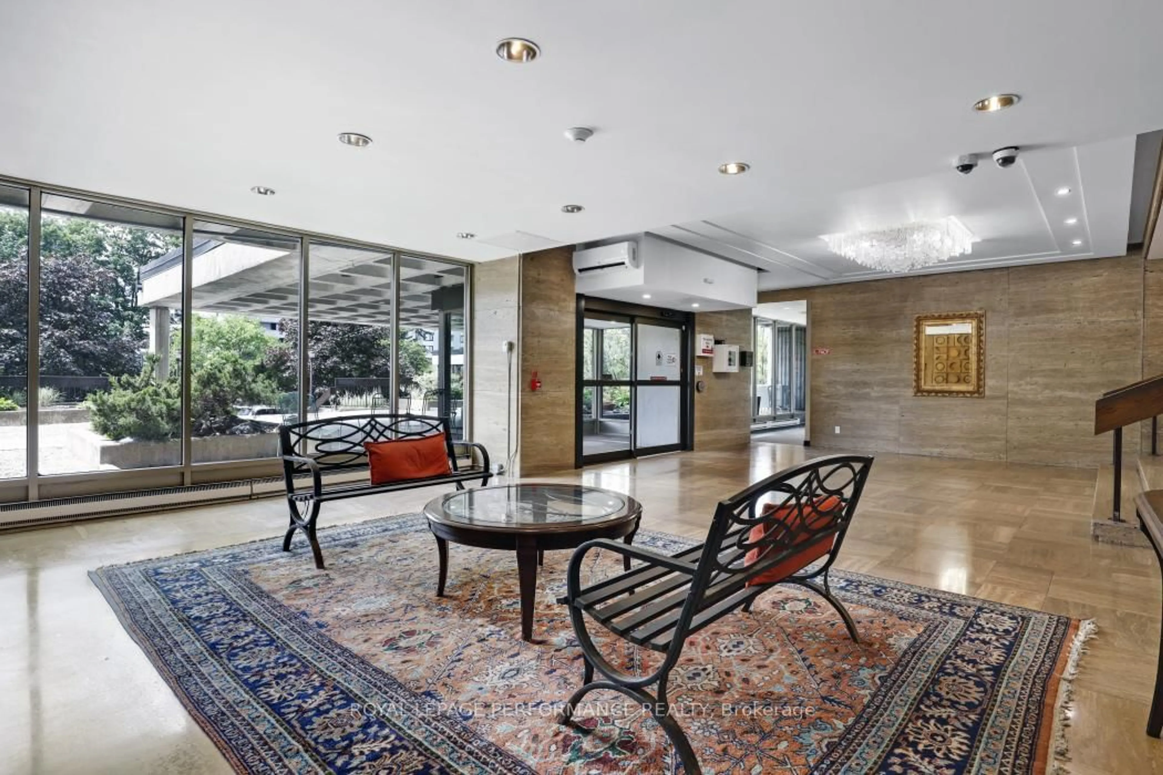 Lobby for 2625 Regina St #207, Ottawa Ontario K2B 5W8