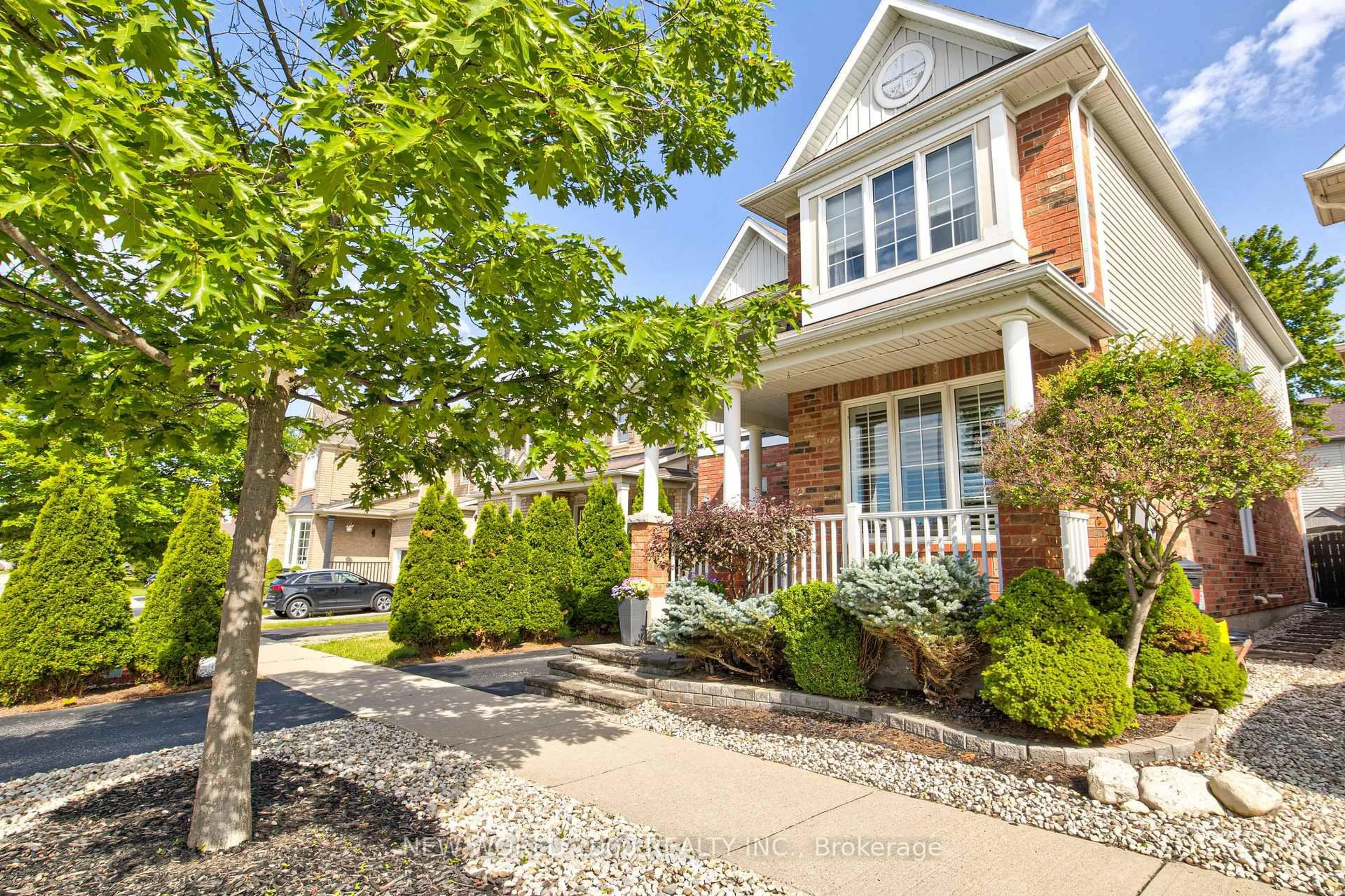 Home with brick exterior material, street for 131 Chase Cres, Cambridge Ontario N3C 0C6