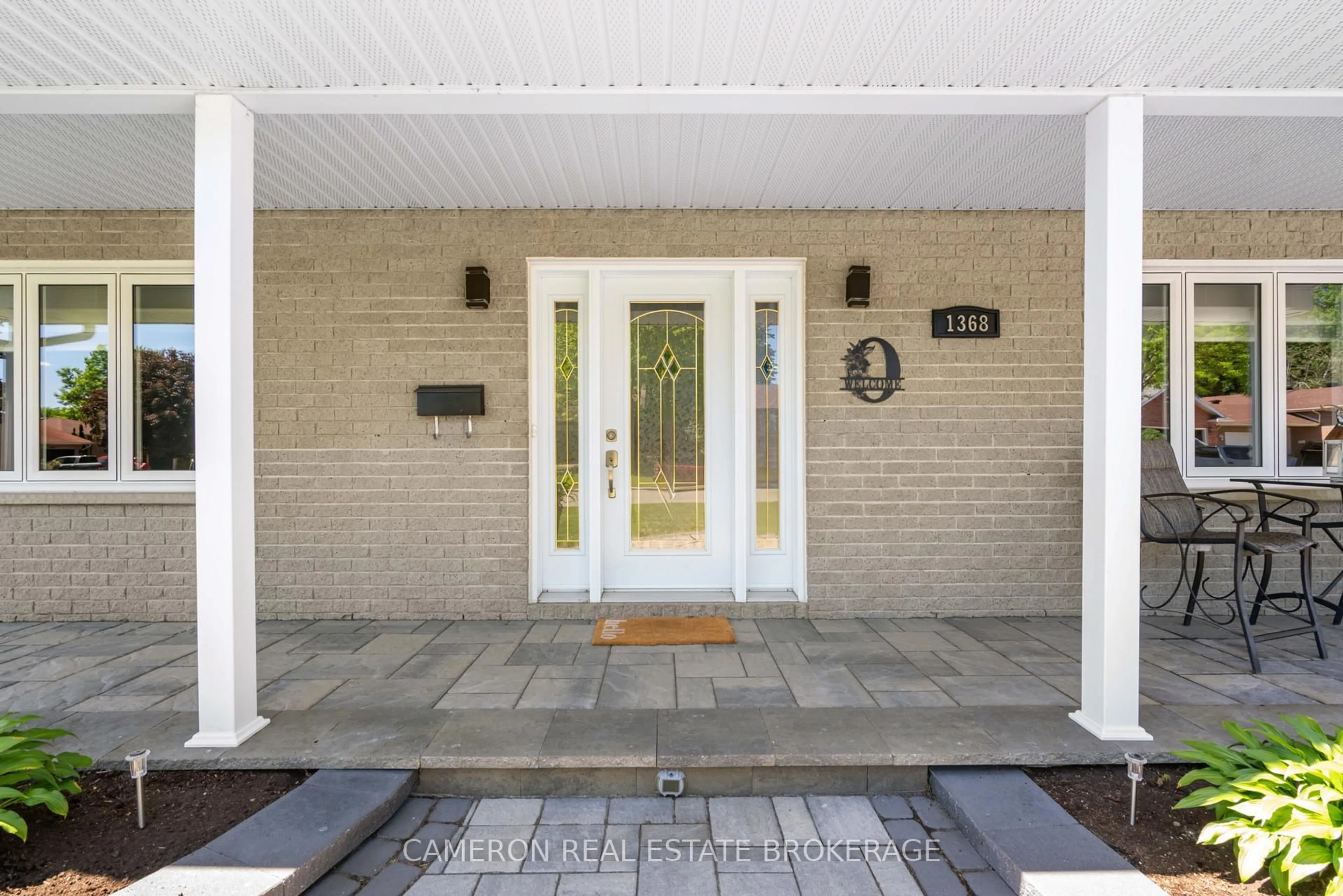 Indoor entryway for 1368 Patricia Pl, Cornwall Ontario K6H 6Y2