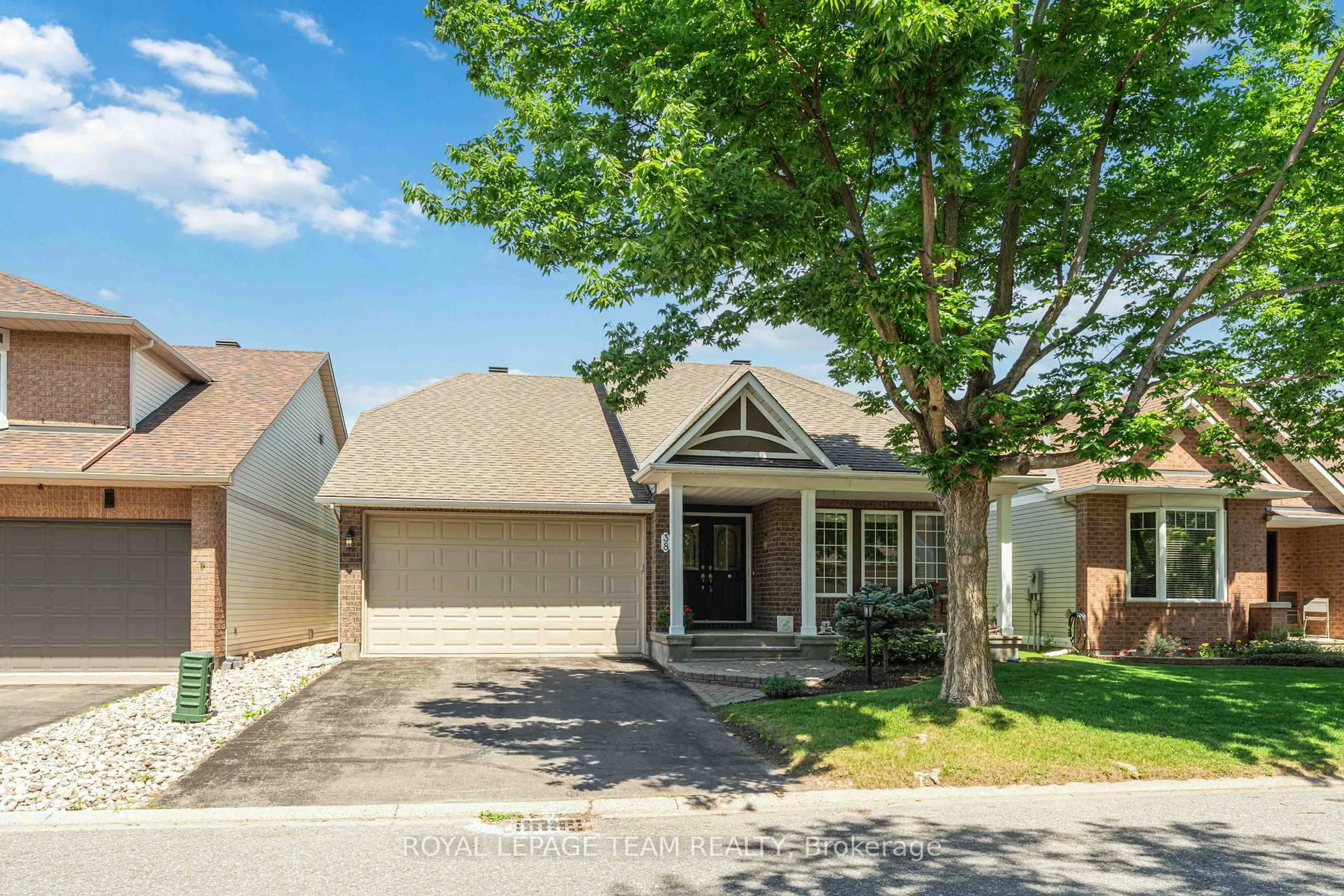Unknown for 38 Settler's Ridge Way, Ottawa Ontario K2J 4V2