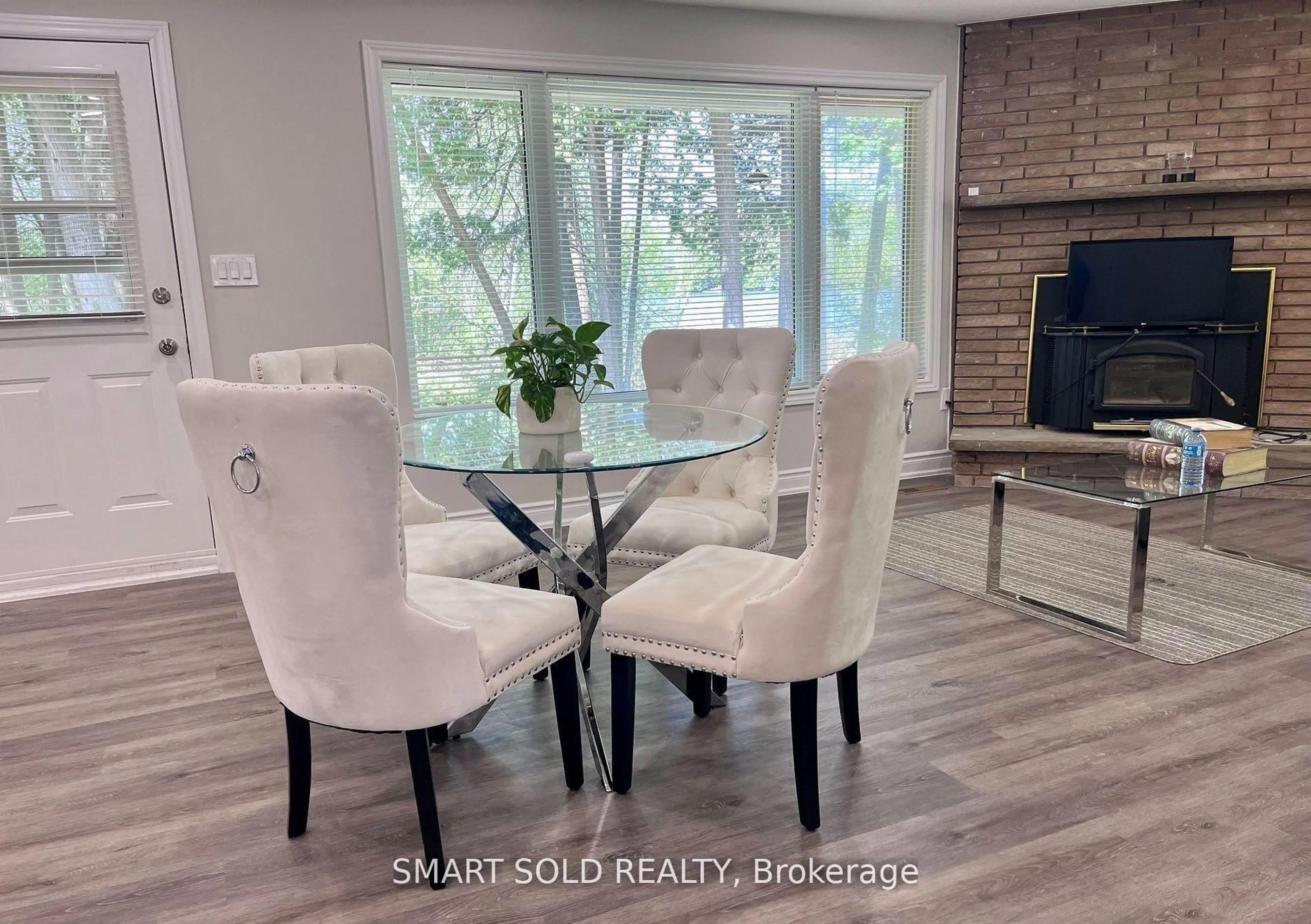 Dining room, wood/laminate floor for 247 Dunnette Landing Rd, Alnwick/Haldimand Ontario K0K 2X0