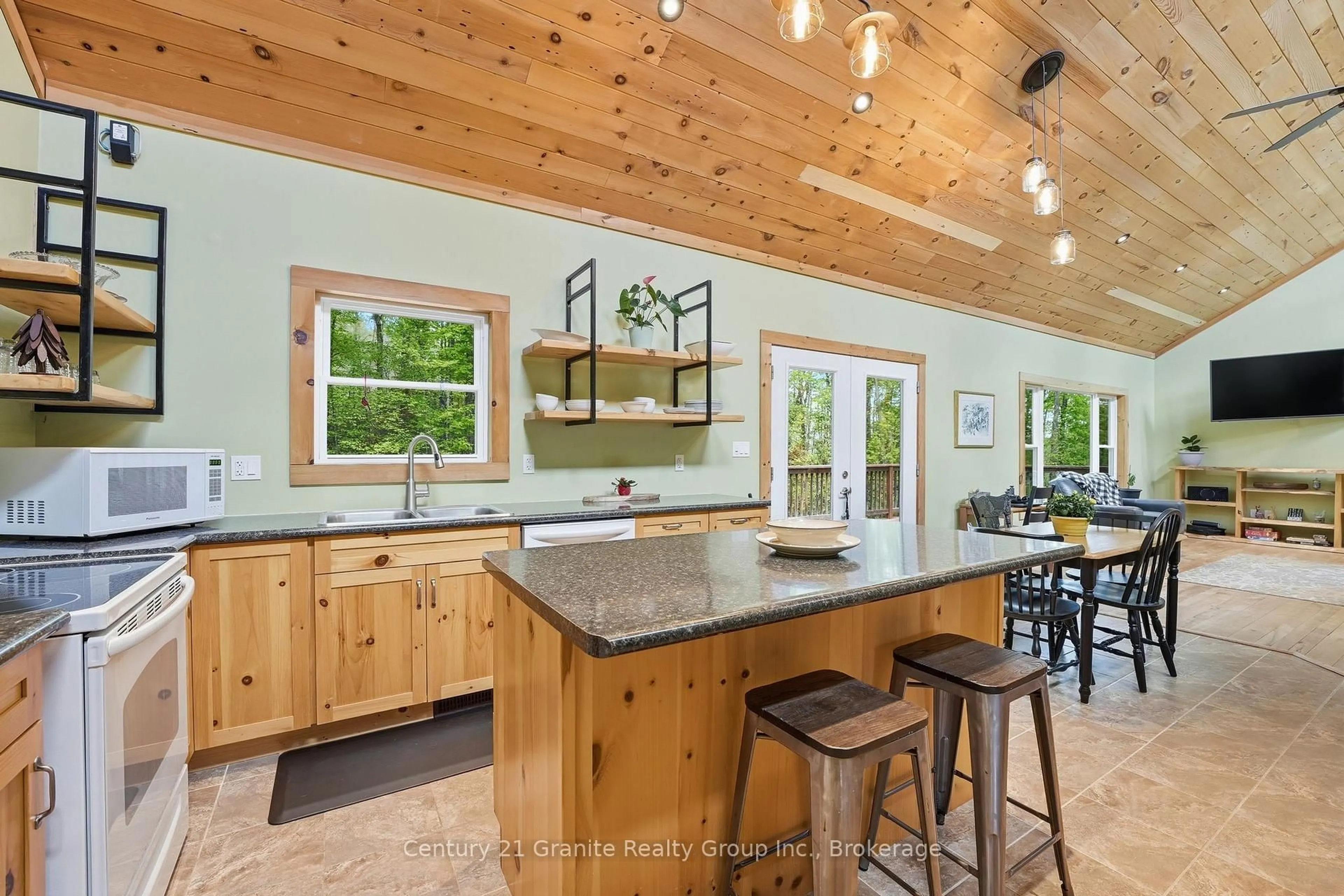 Open concept kitchen, unknown for 1048 Bacon Rd, Minden Hills Ontario K0M 2A1